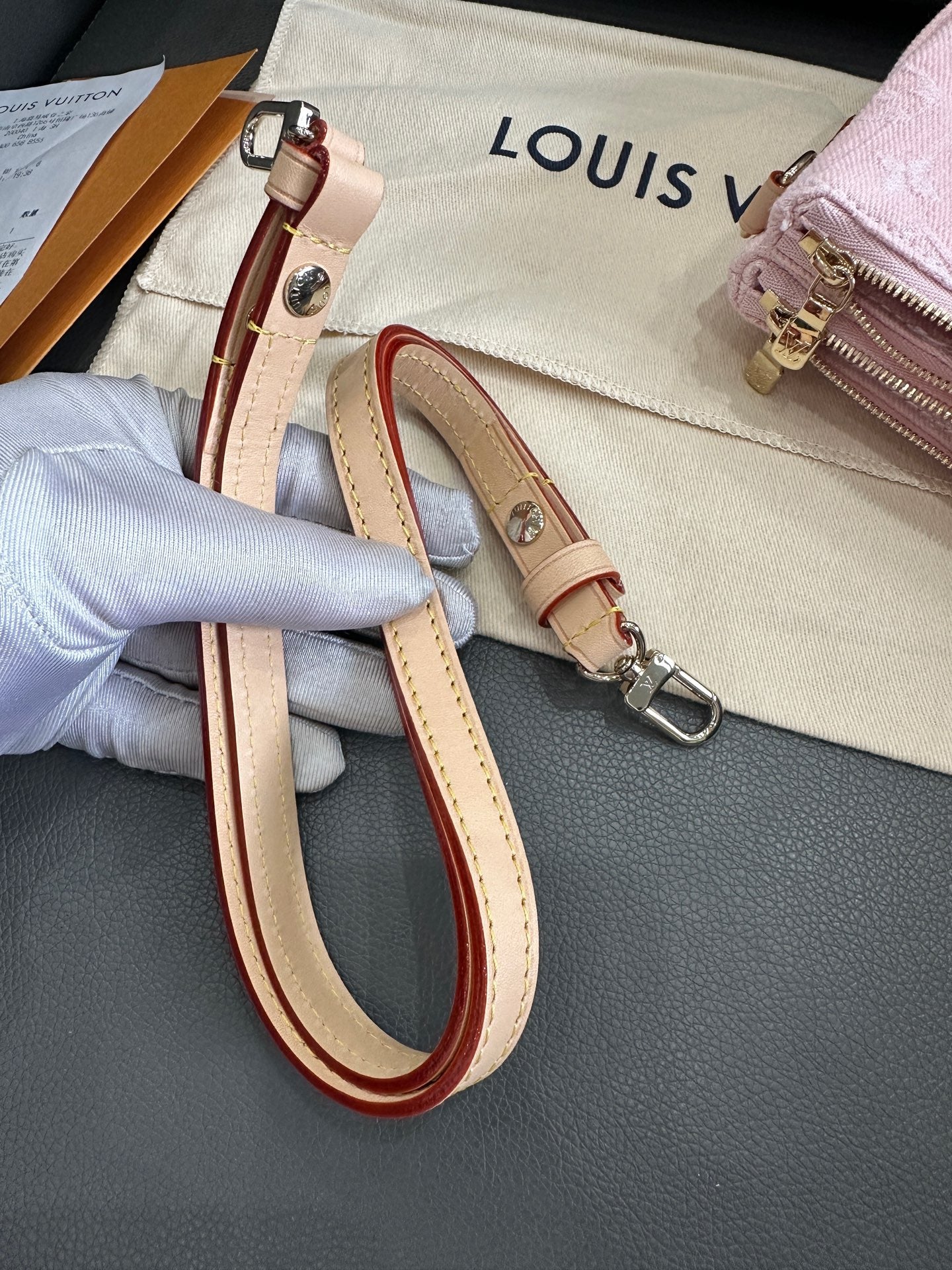 Louis Vuitton - LIV Pochette - Denim fabric with Vachetta leather trim - Pink - (small)