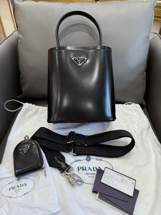 Prada - Panier Bucket Bag - Patent leather - Black - (Small)