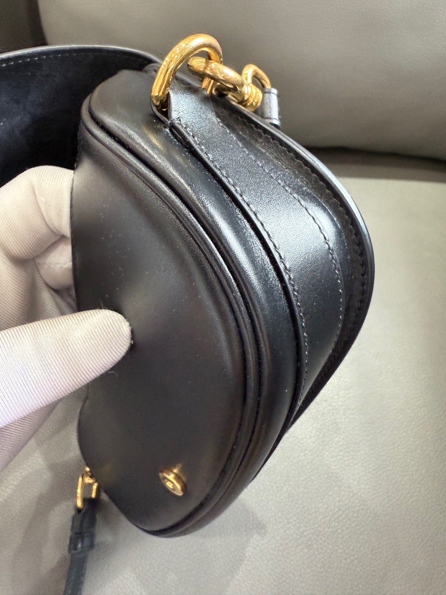 Dior - Bobby - Calfskin leather - Black with Gold-Tone Hardware - (Small)