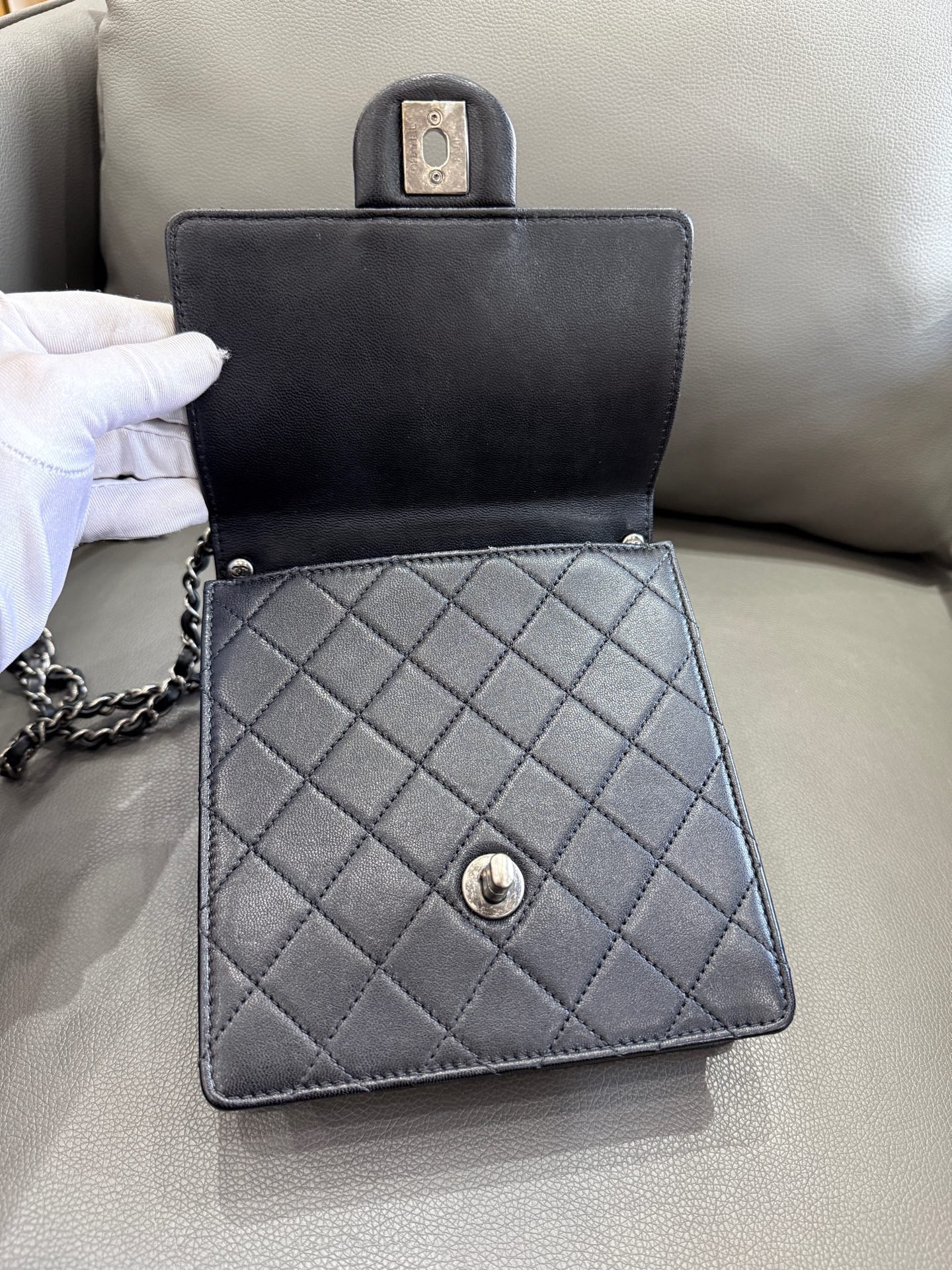Chanel - Classic Flap (Vertical with Pearls) - Grained Calfskin Leather with Transparent Acrylic Pearls - Black with Silver-Tone Hardware - (mini)