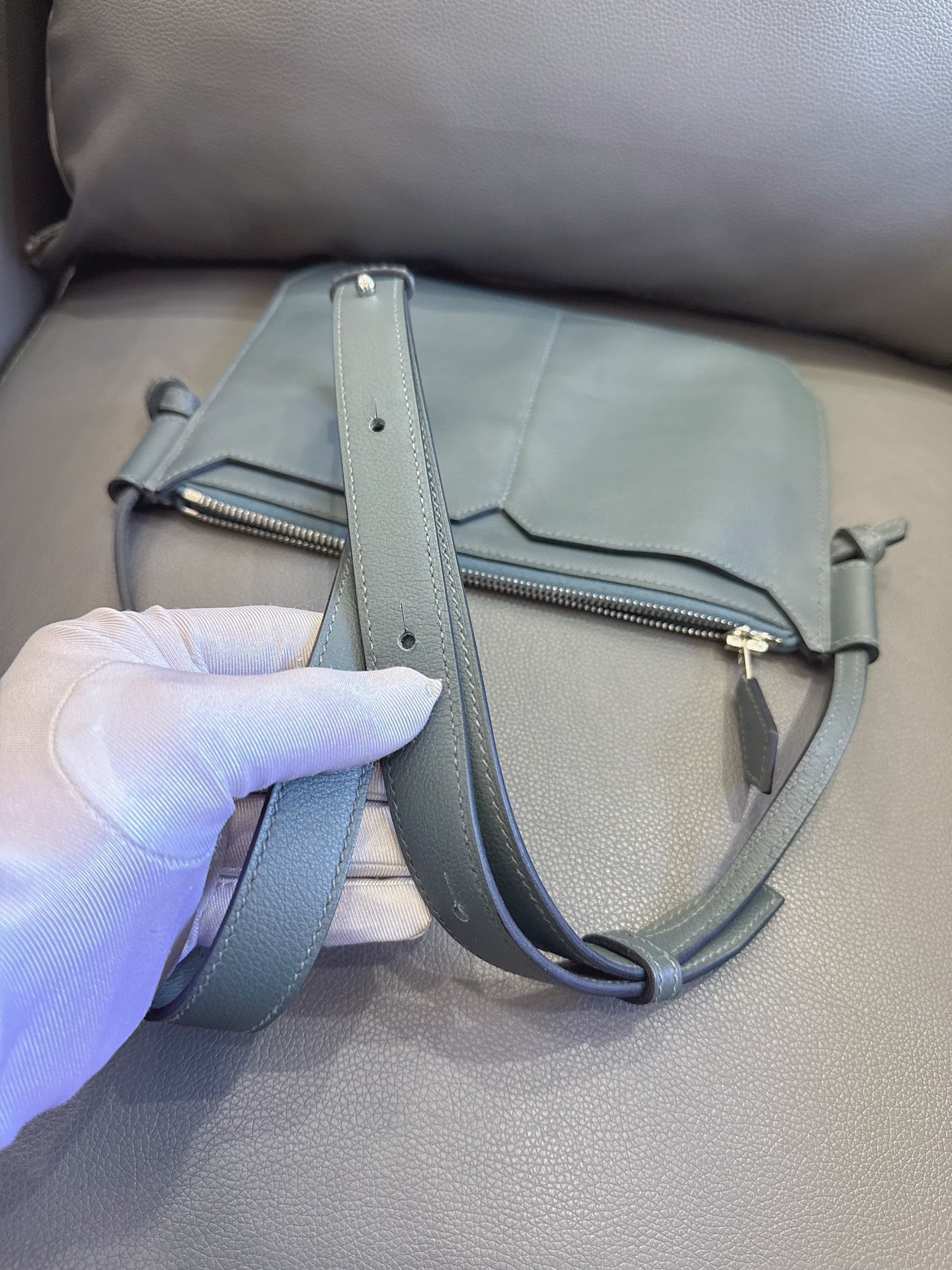 Hermès - Ultrapla - Grained leather - Hurricane Blue with Silver-Tone Hardware - (Small)