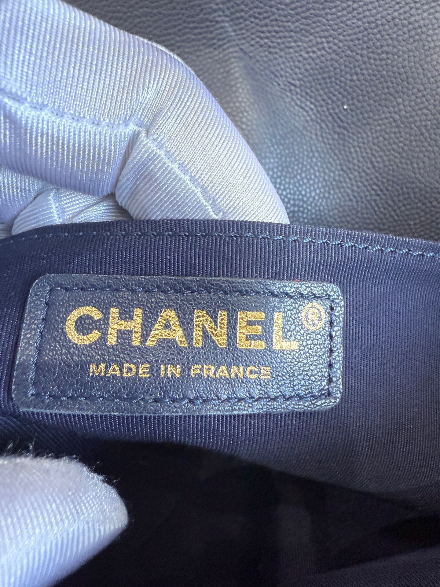 Chanel - Boy Bag - Caviar leather - Navy blue - (Medium)