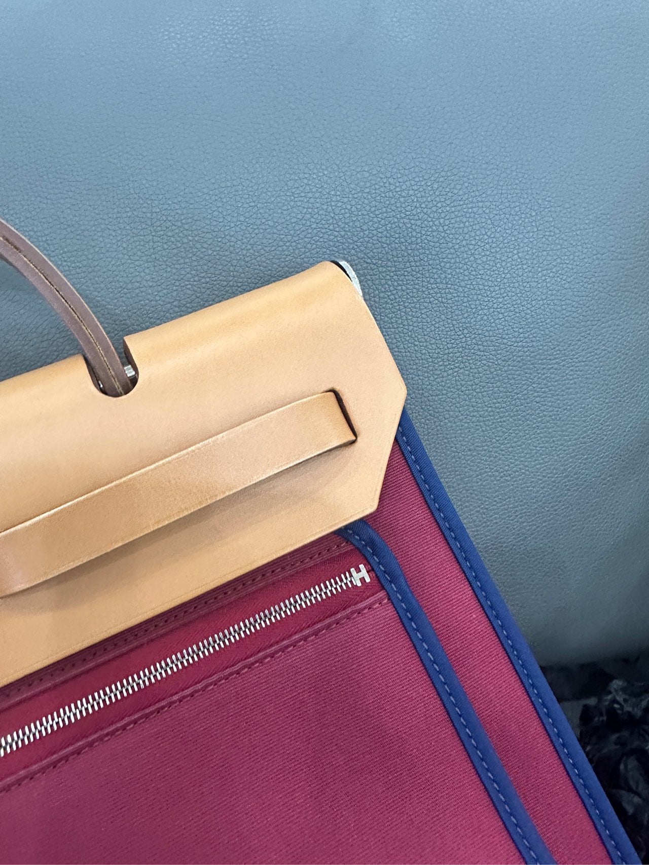Hermès - Herbag 31 - Toile Officier canvas with Vachetta leather trim - Rouge H (Red) canvas with natural (Camel) leather and Blue piping - (medium)