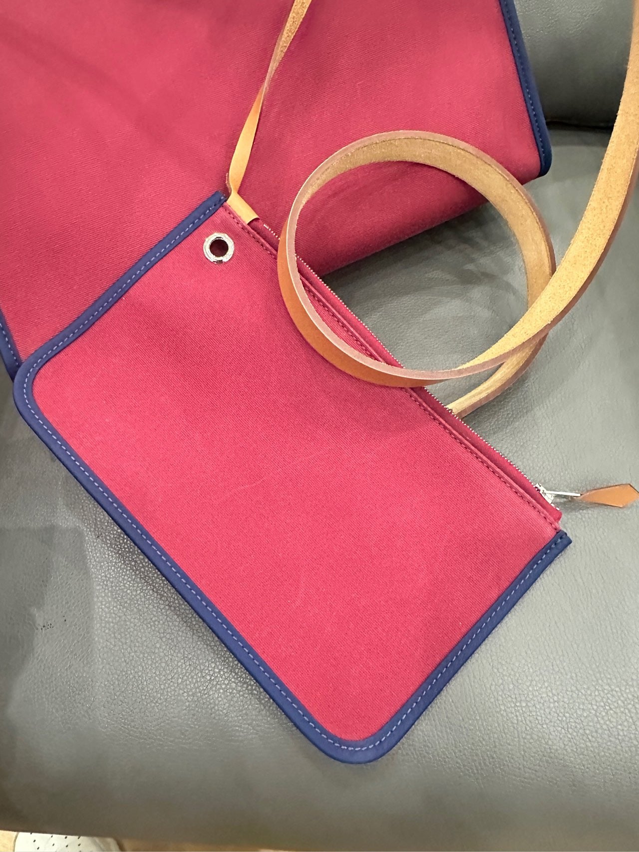Hermès - Herbag 31 - Toile Officier canvas with Vachetta leather trim - Rouge H (Red) canvas with natural (Camel) leather and Blue piping - (medium)