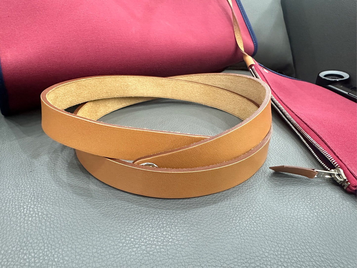 Hermès - Herbag 31 - Toile Officier canvas with Vachetta leather trim - Rouge H (Red) canvas with natural (Camel) leather and Blue piping - (medium)