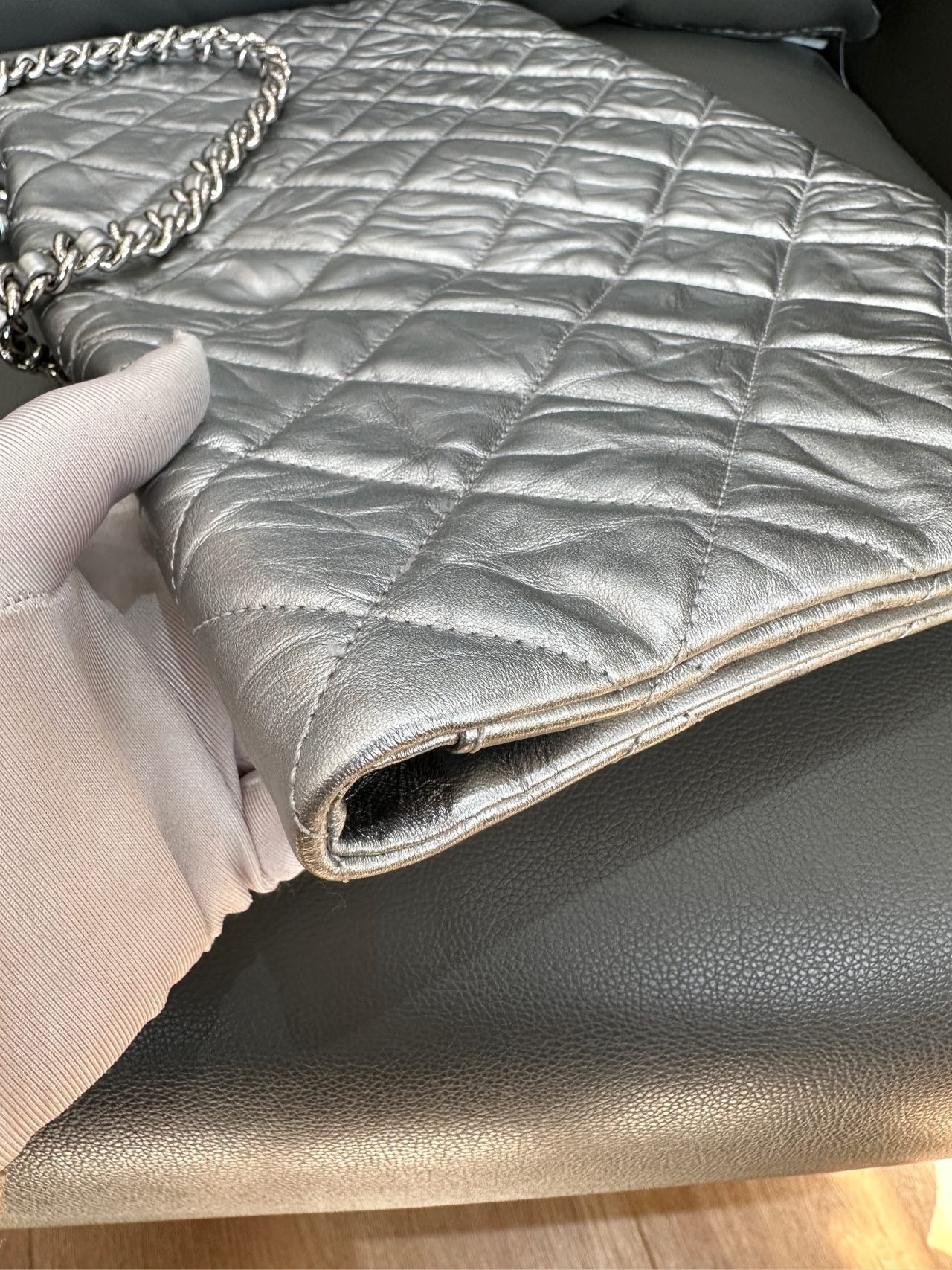 Chanel - Large Quilted Flap Bag - Metallic Crinkled Calfskin Leather - Silver - (Large)