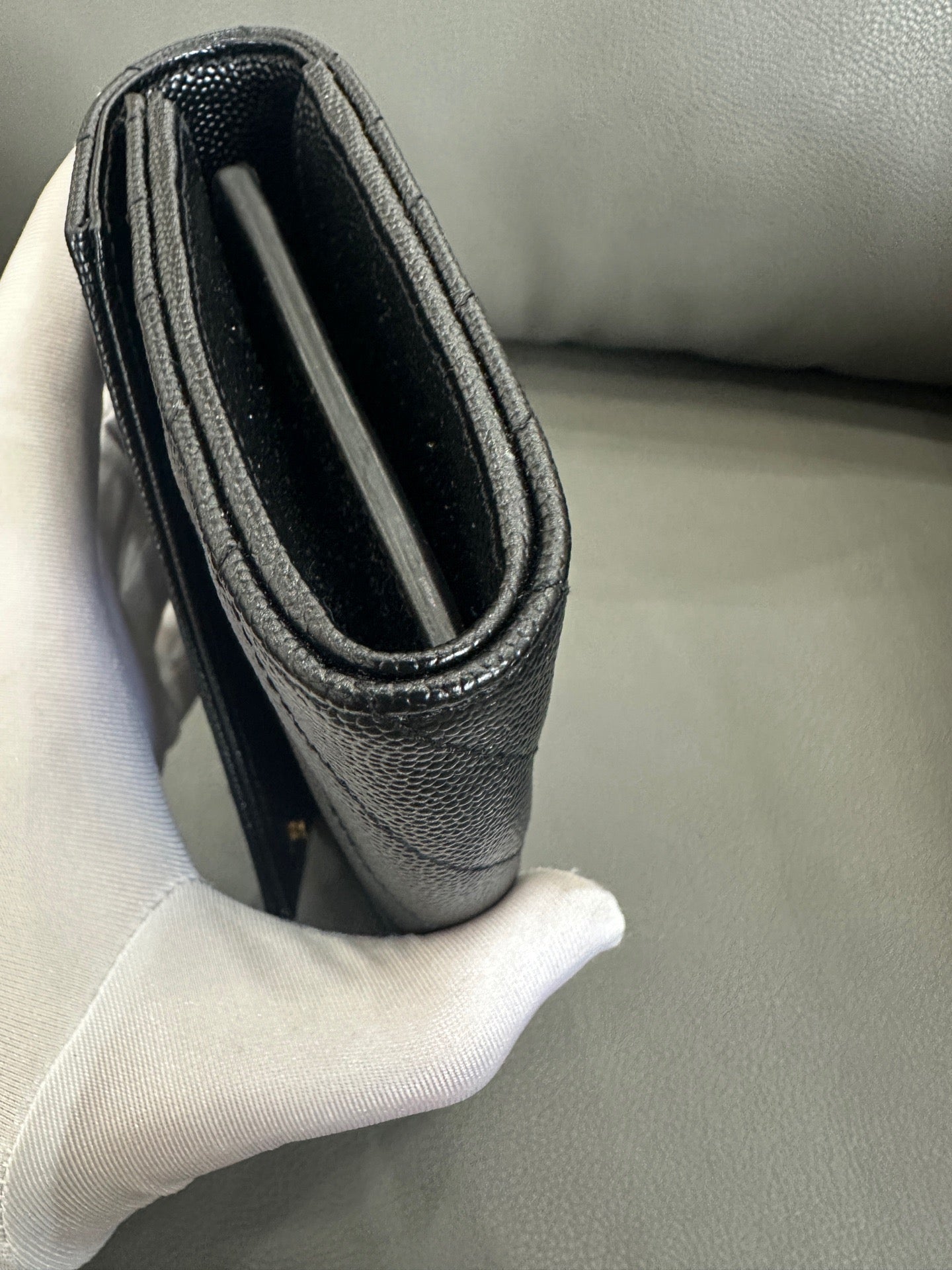 Saint Laurent - Monogram Flap Wallet - Grain de Poudre Embossed Leather - Black - (medium)