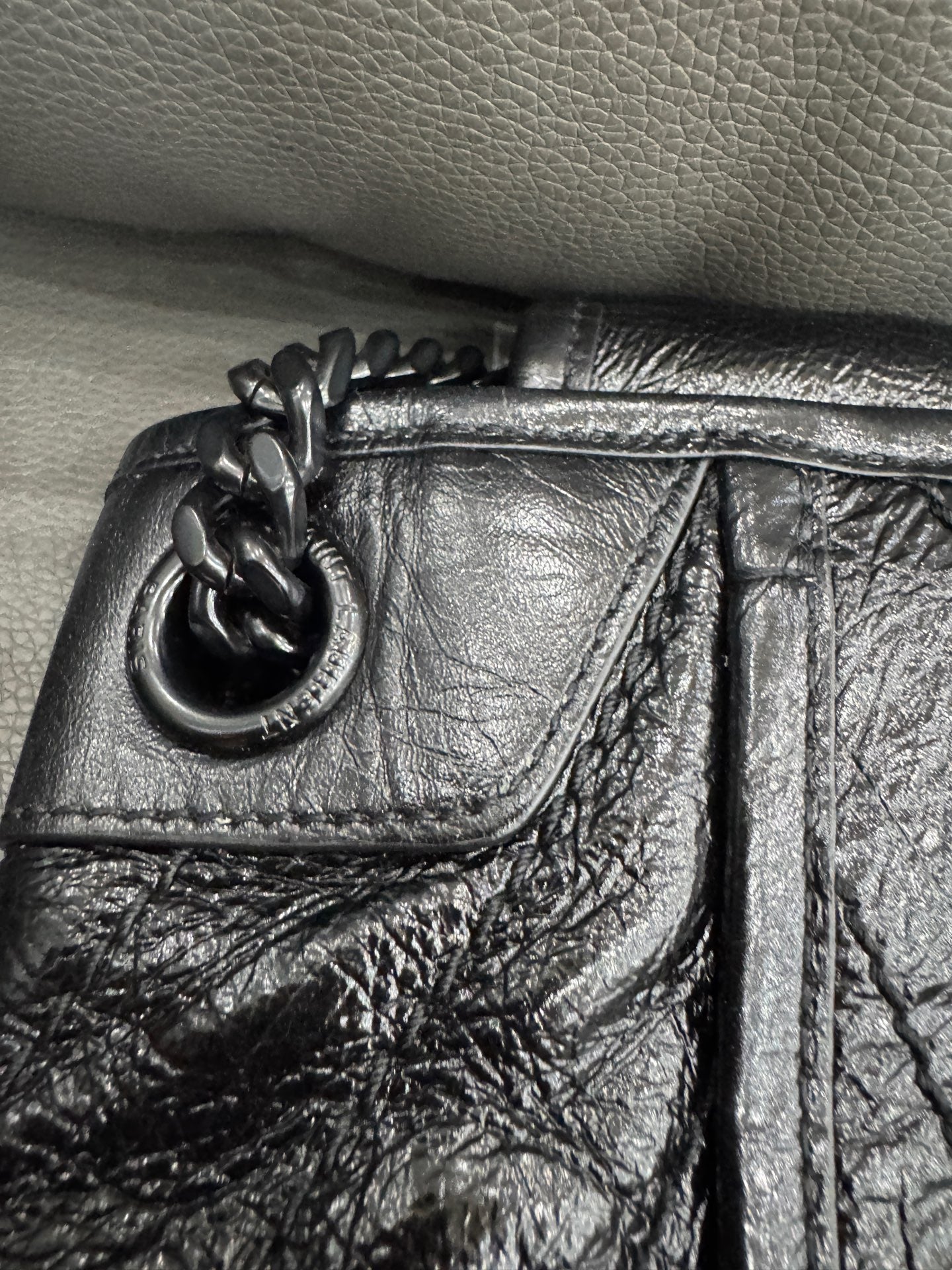 Saint Laurent - Niki Soblack - Crinkled vintage leather - Black - (Large)