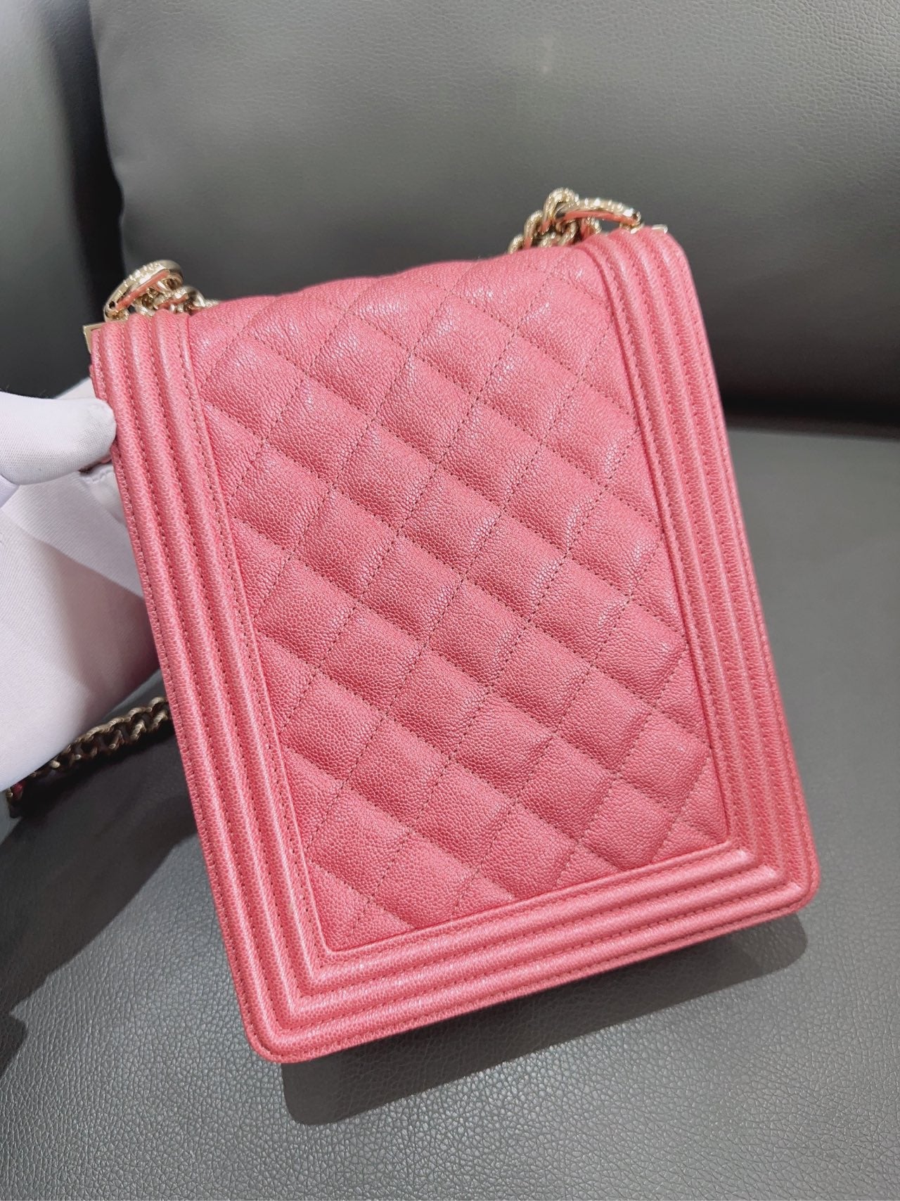 Chanel - Boy Chanel Vertical Flap Bag - Grained calfskin leather - Pink - (Mini)