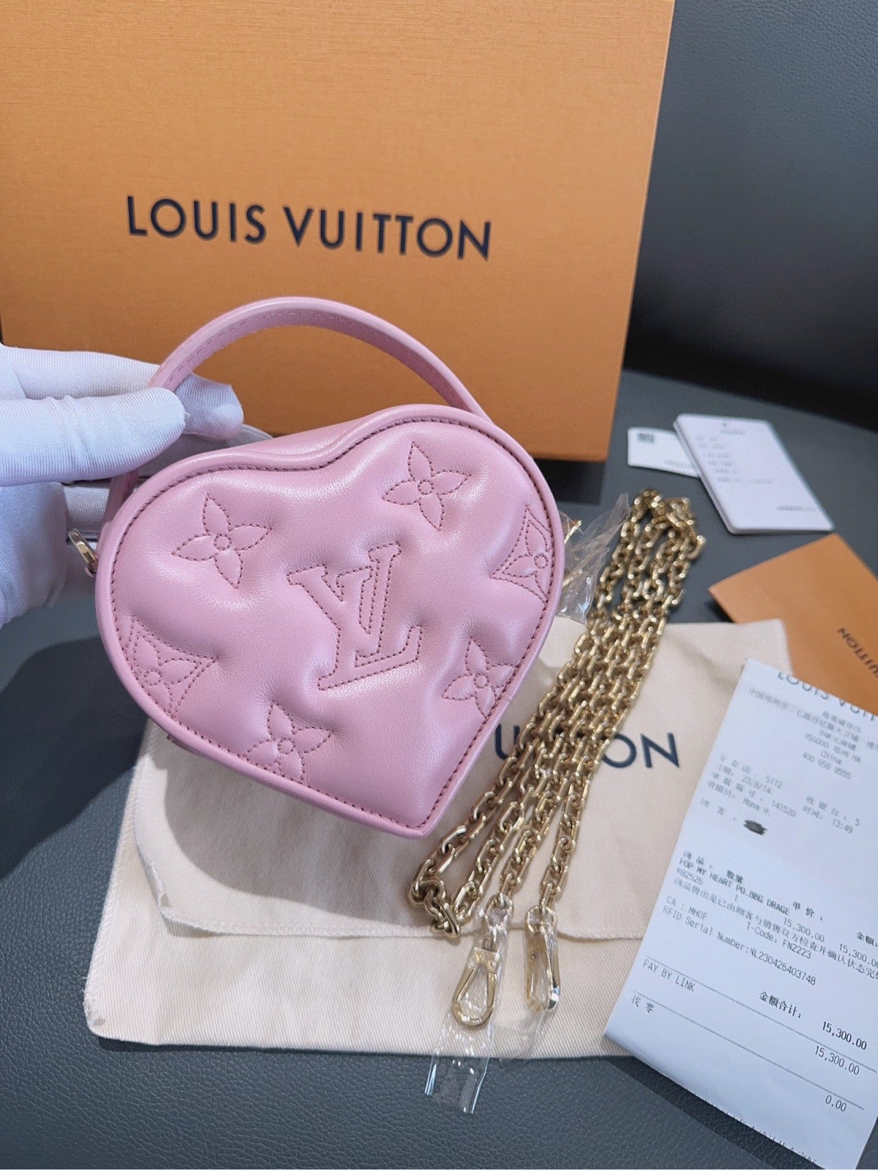 Louis Vuitton - Pochette Heart - Leather - Pink - (mini)