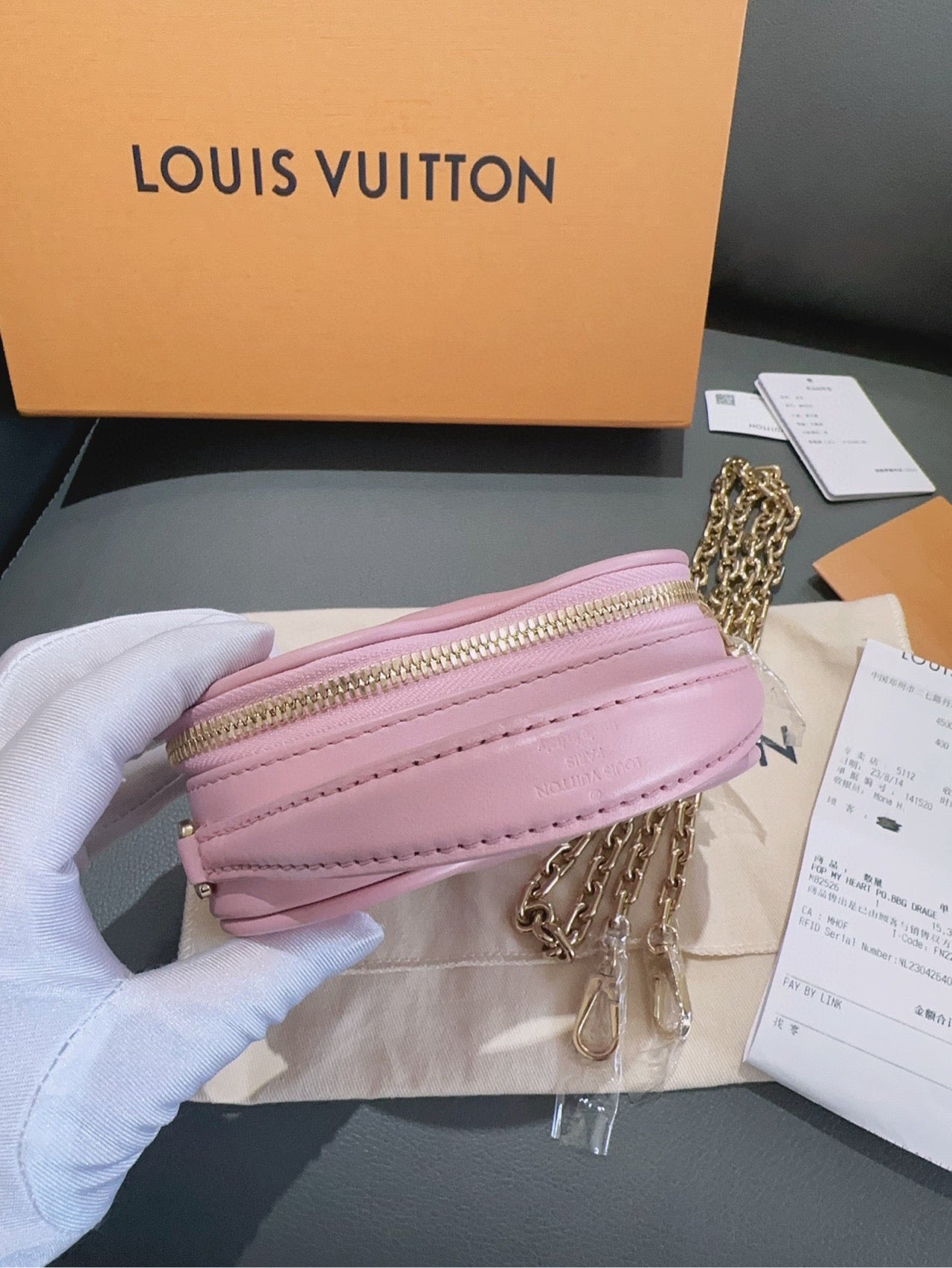 Louis Vuitton - Pochette Heart - Leather - Pink - (mini)
