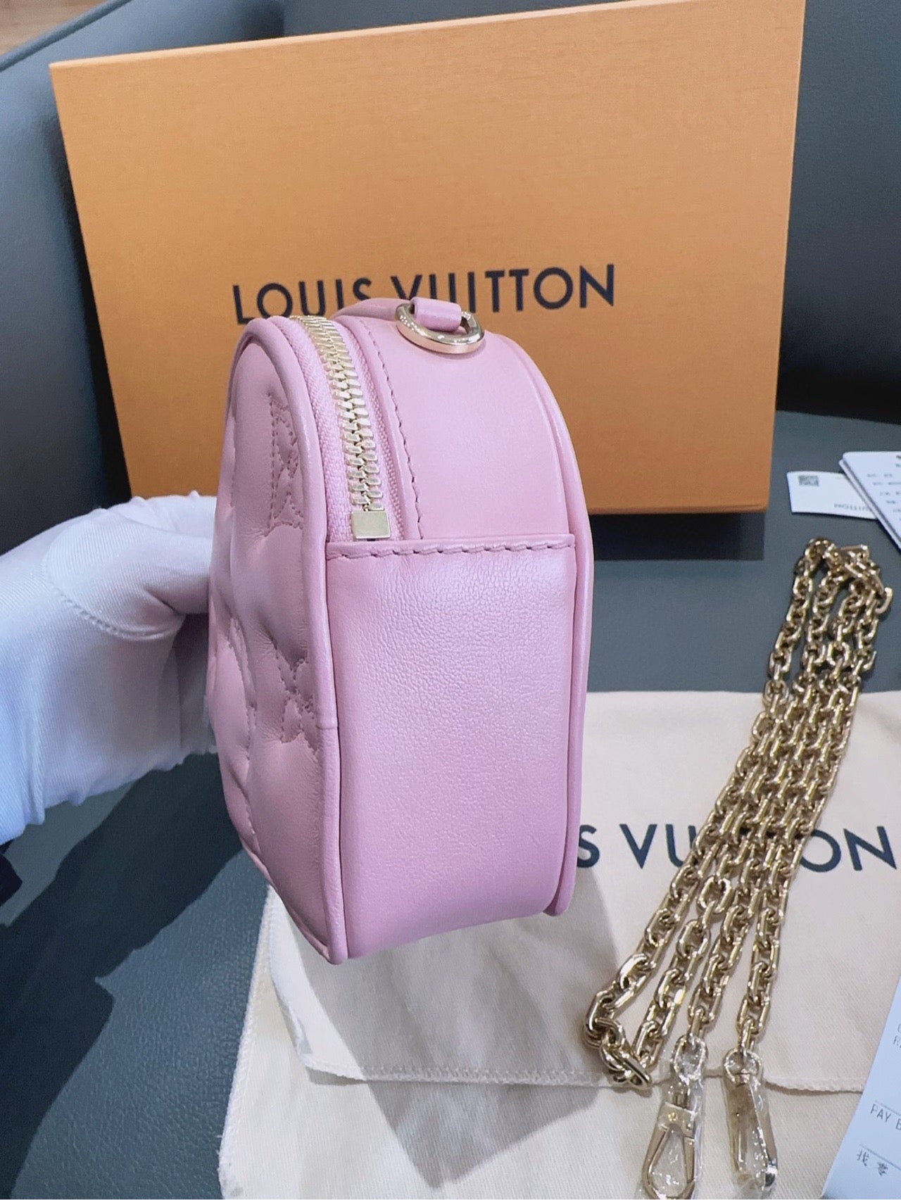 Louis Vuitton - Pochette Heart - Leather - Pink - (mini)