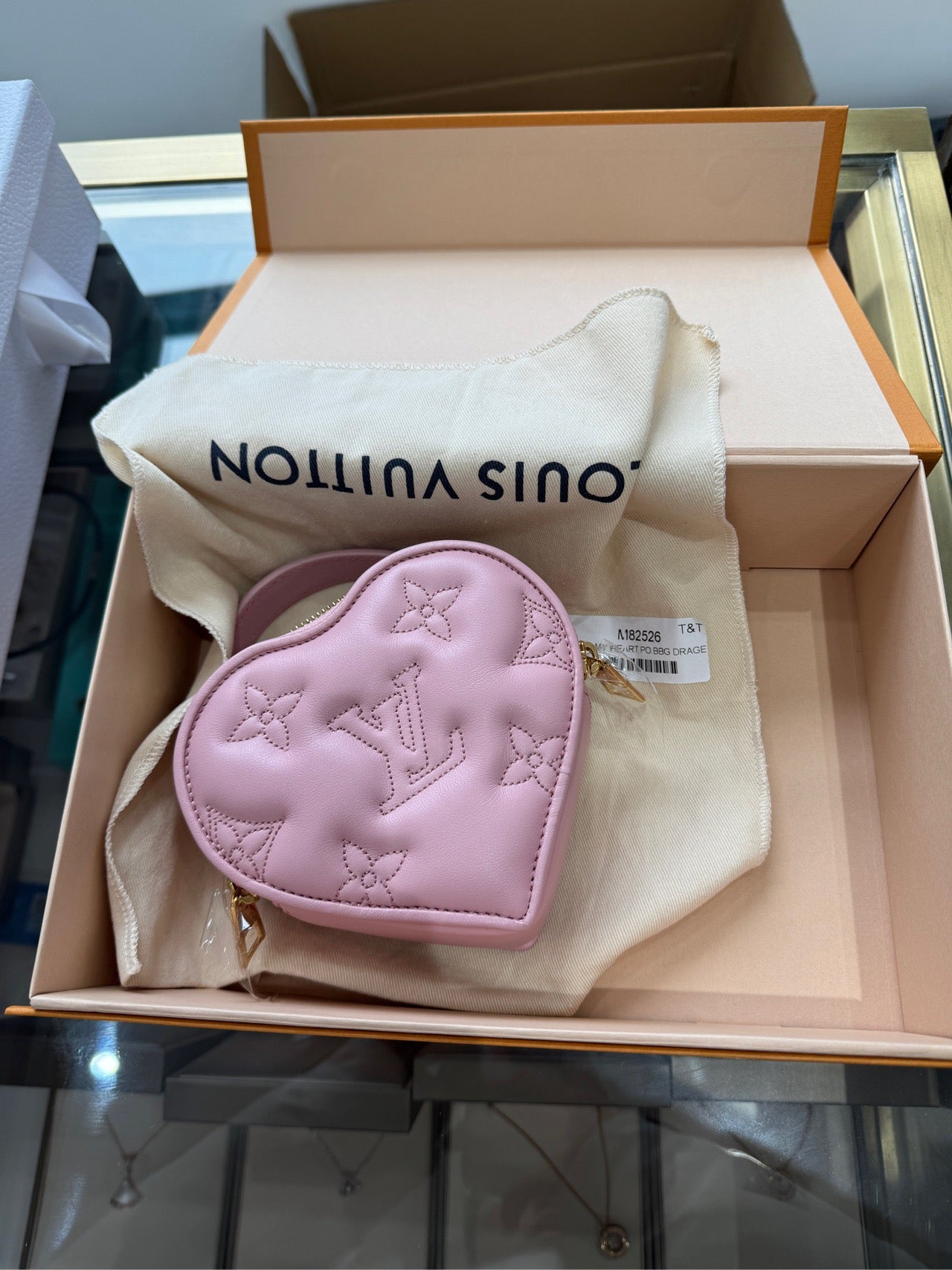 Louis Vuitton - Pochette Heart - Leather - Pink - (mini)