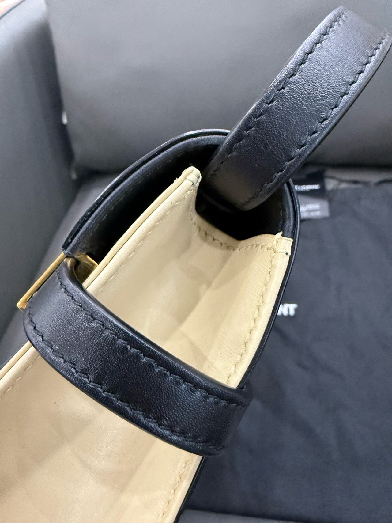 Saint Laurent - Manhattan Small - Leather - Multicolour - (Small)