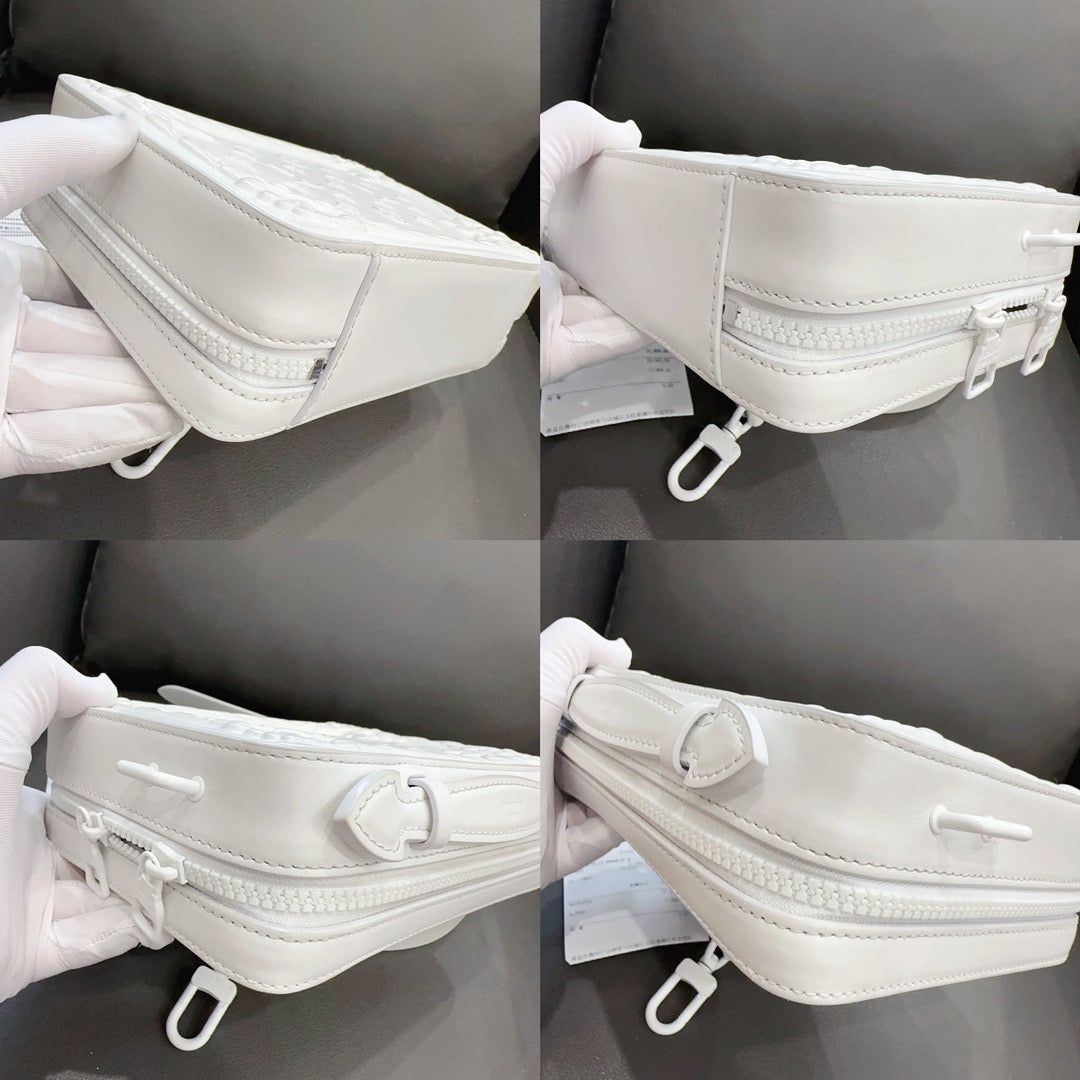 Louis Vuitton - Soft Trunk - Embossed leather - White - (small)