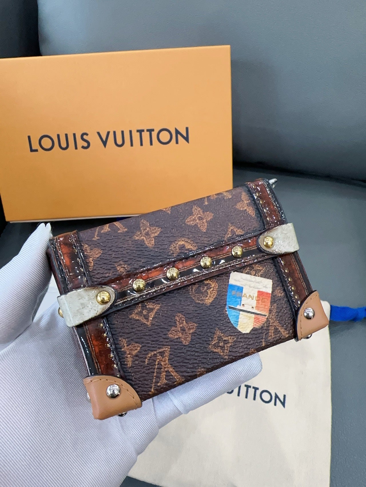 Louis Vuitton - Essential Trunk Mini - Monogram coated canvas with natural leather trims - Brown - (mini)