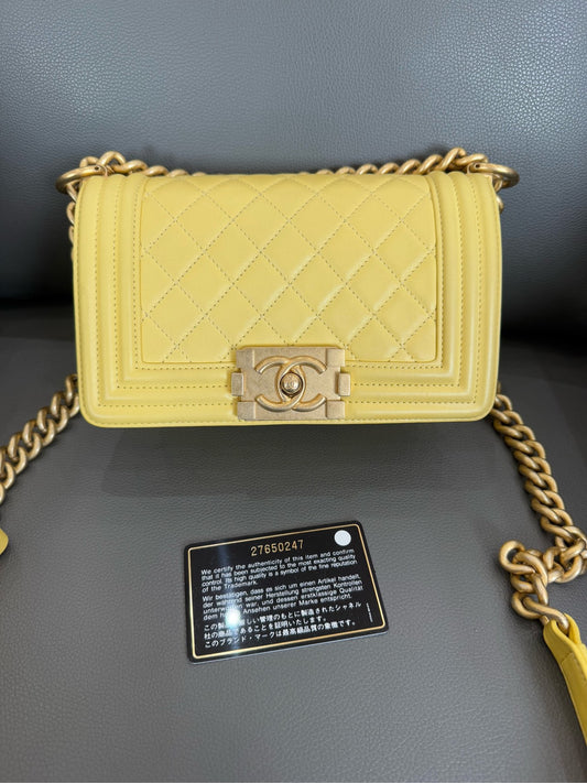 Chanel - Boy Chanel Small Flap Bag (20cm) - Calfskin leather - Yellow - (Small)