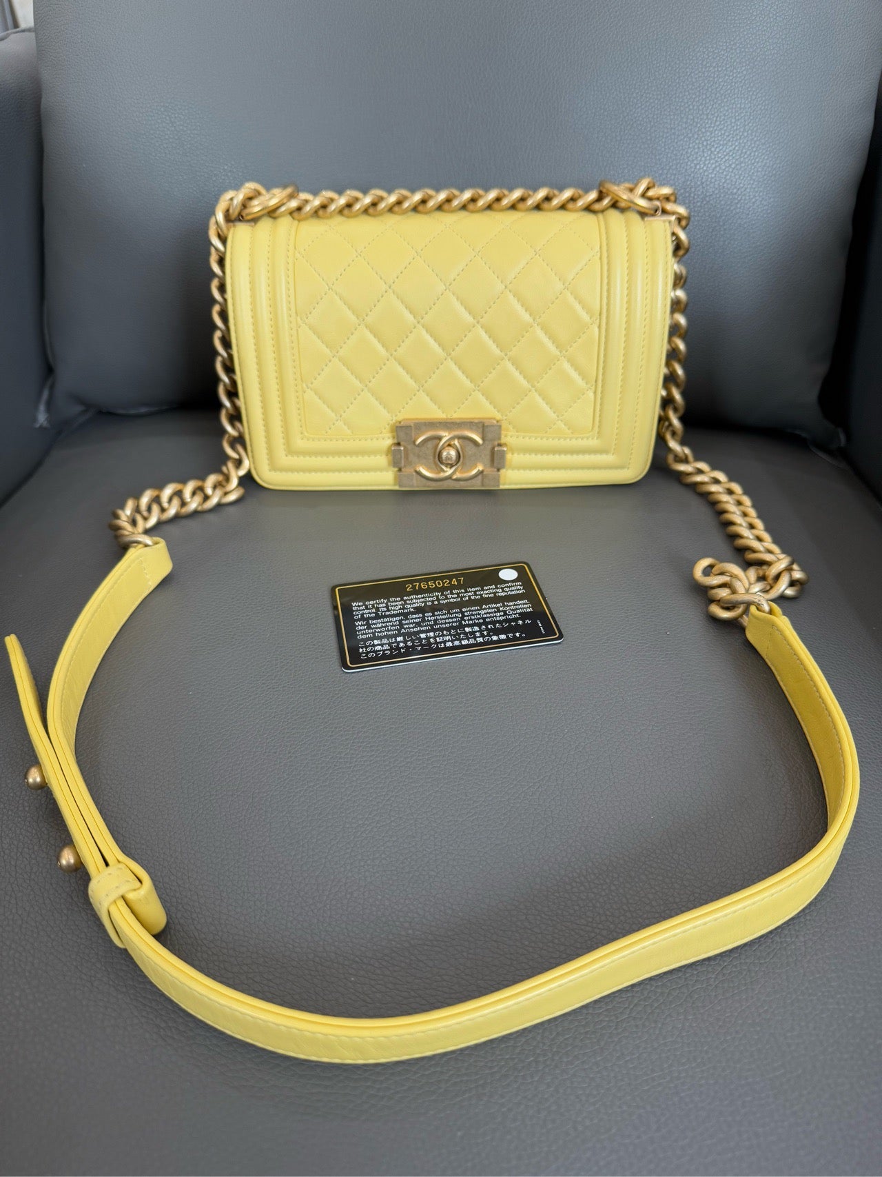 Chanel - Boy Chanel Small Flap Bag (20cm) - Calfskin leather - Yellow - (Small)