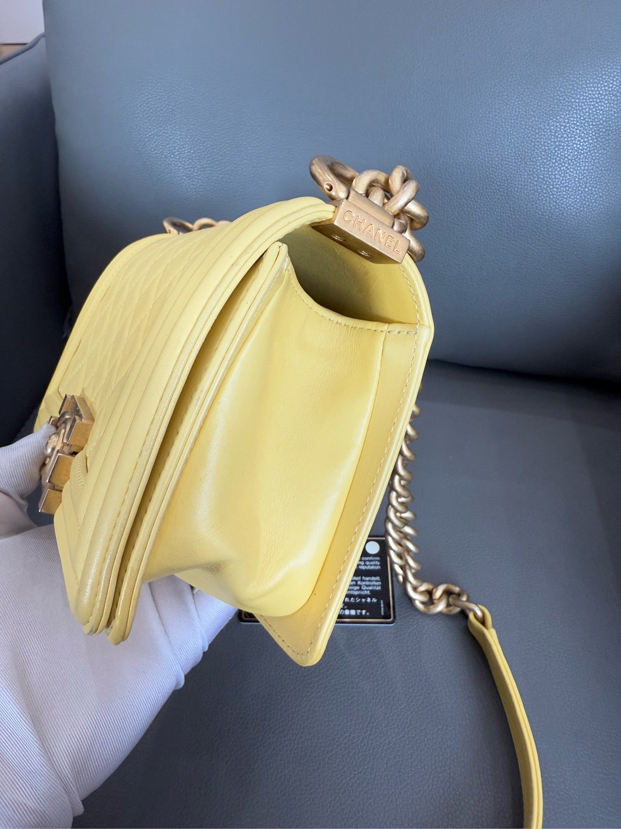 Chanel - Boy Chanel Small Flap Bag (20cm) - Calfskin leather - Yellow - (Small)