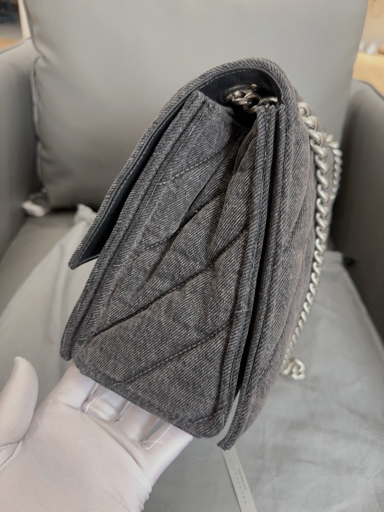 Balenciaga - CRUSH Hourglass bag - Denim - Grey - (medium)