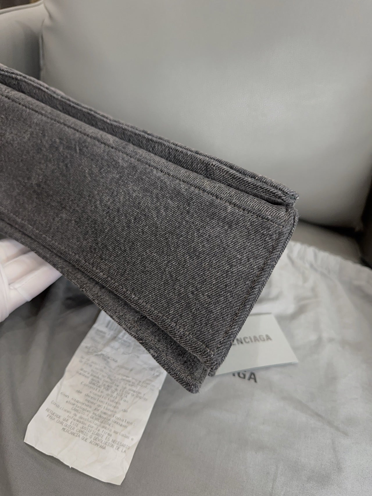 Balenciaga - CRUSH Hourglass bag - Denim - Grey - (medium)
