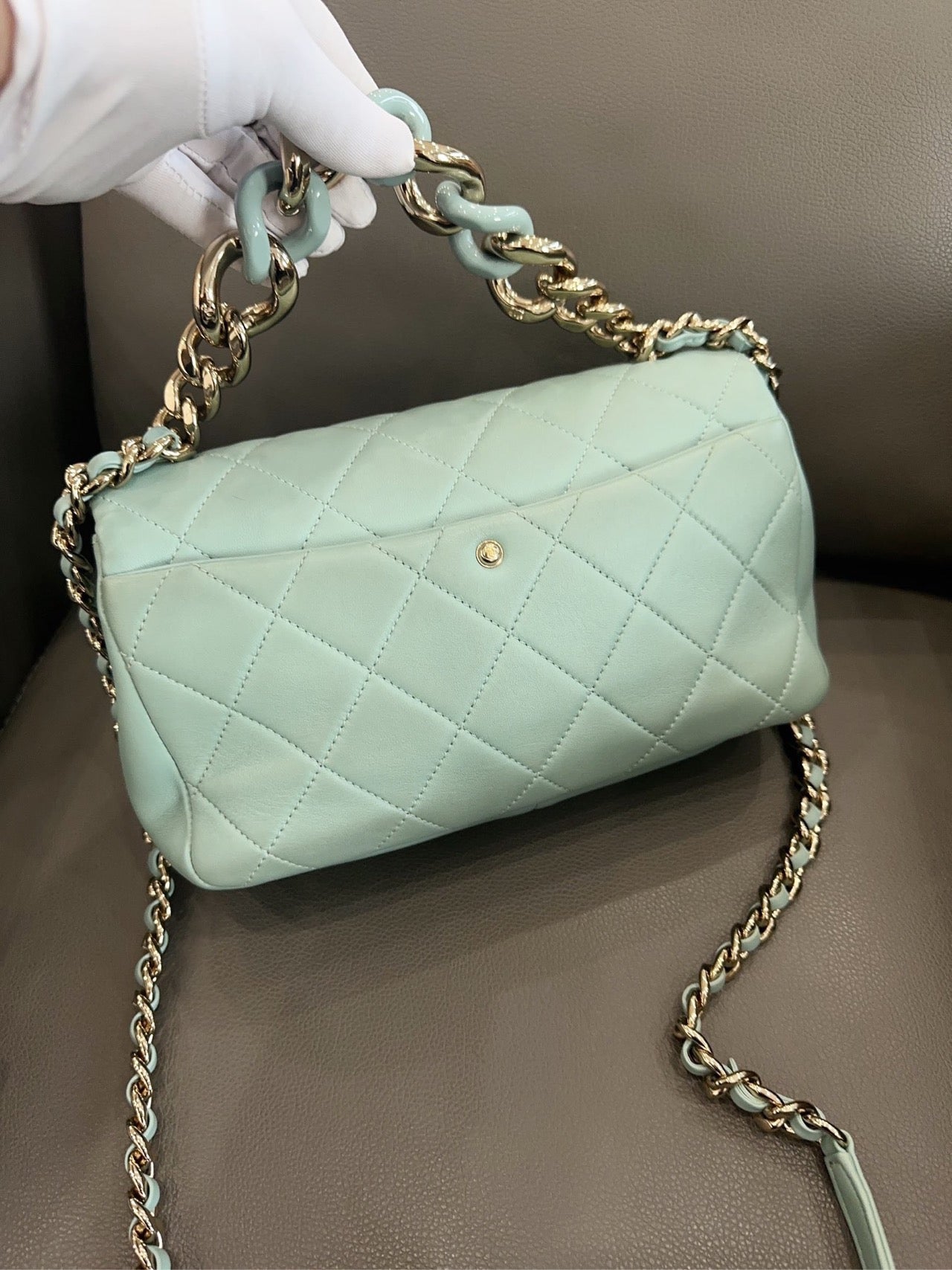 Chanel - Resort Collection Enamel Chain Flap Bag - Lambskin leather - Light Blue - (Small)