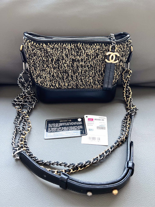 Chanel - Gabrielle Hobo Bag - Woven cotton blend and calfskin leather - Black and Gold - (Small)