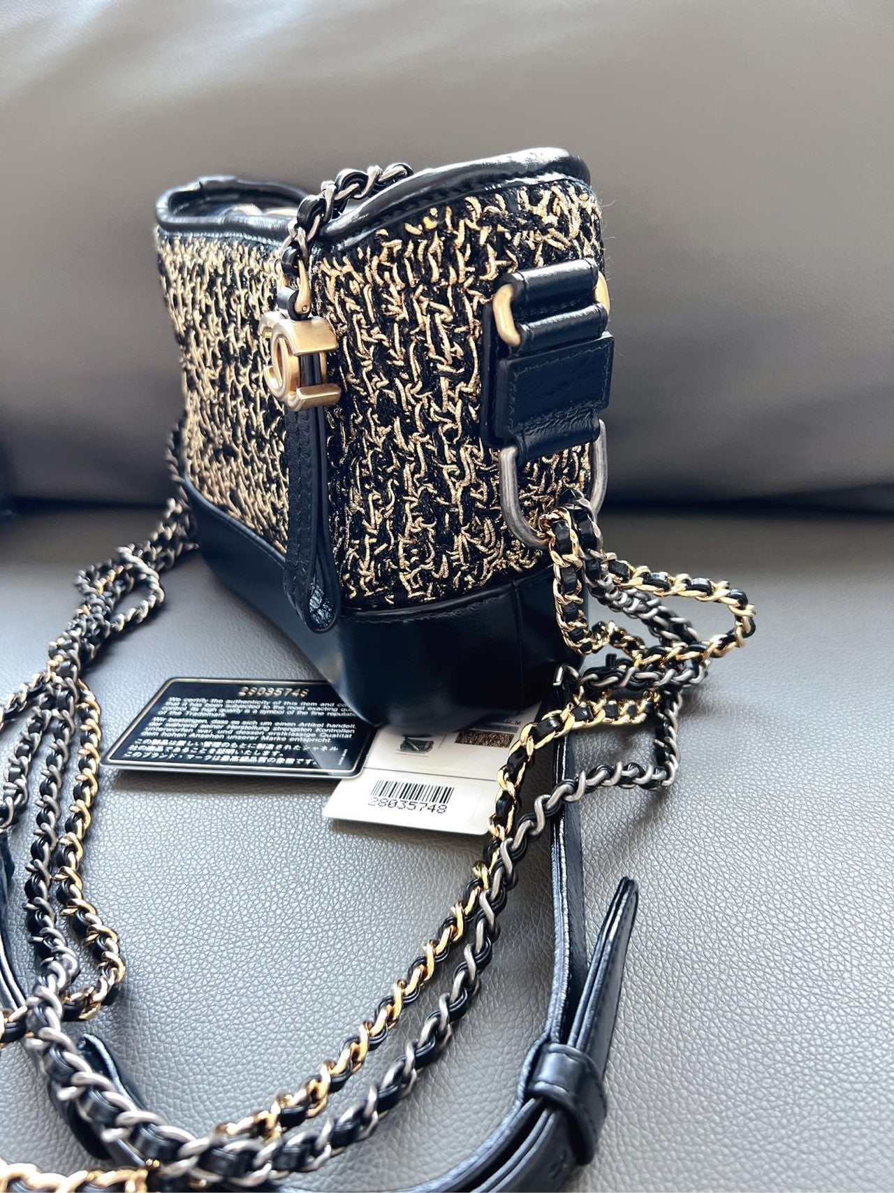 Chanel - Gabrielle Hobo Bag - Woven cotton blend and calfskin leather - Black and Gold - (Small)