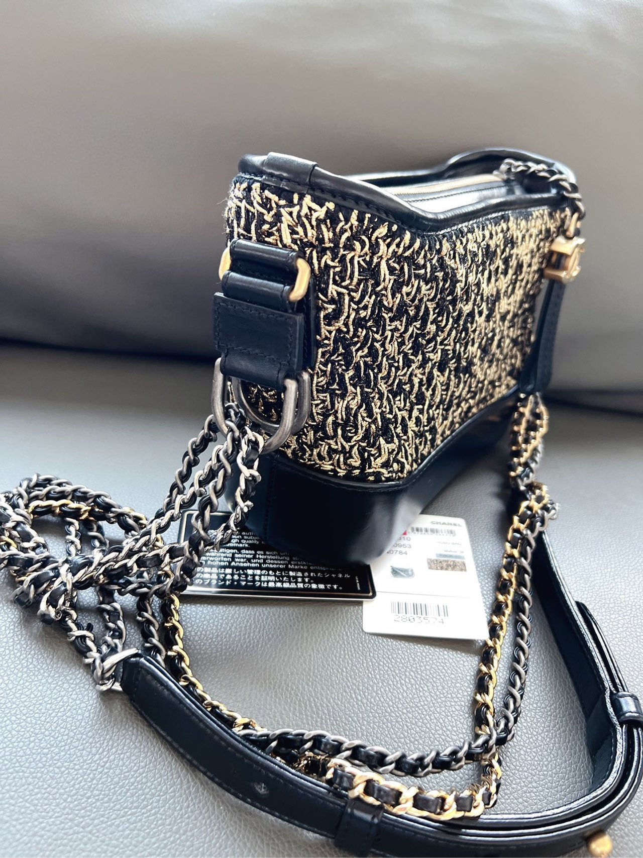 Chanel - Gabrielle Hobo Bag - Woven cotton blend and calfskin leather - Black and Gold - (Small)