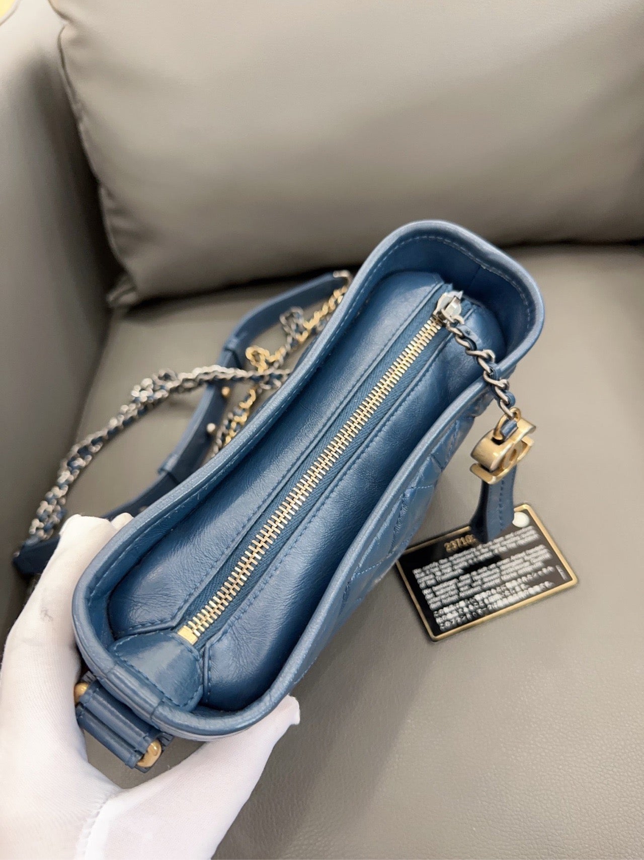 Chanel - Gabrielle Hobo Bag Small - Aged calfskin leather and smooth calfskin leather - Blue - (Small)