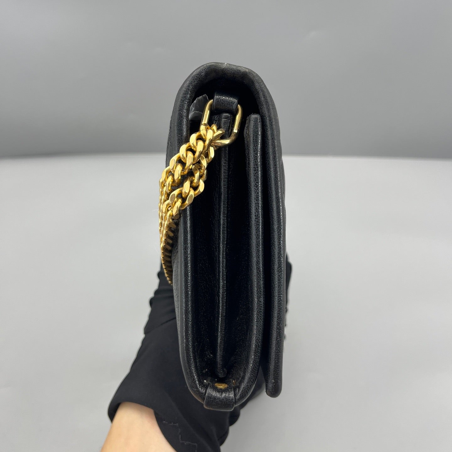 Saint Laurent - Becky Quilted Chain Bag - Leather - Black with Gold-Tone Hardware - (mini)