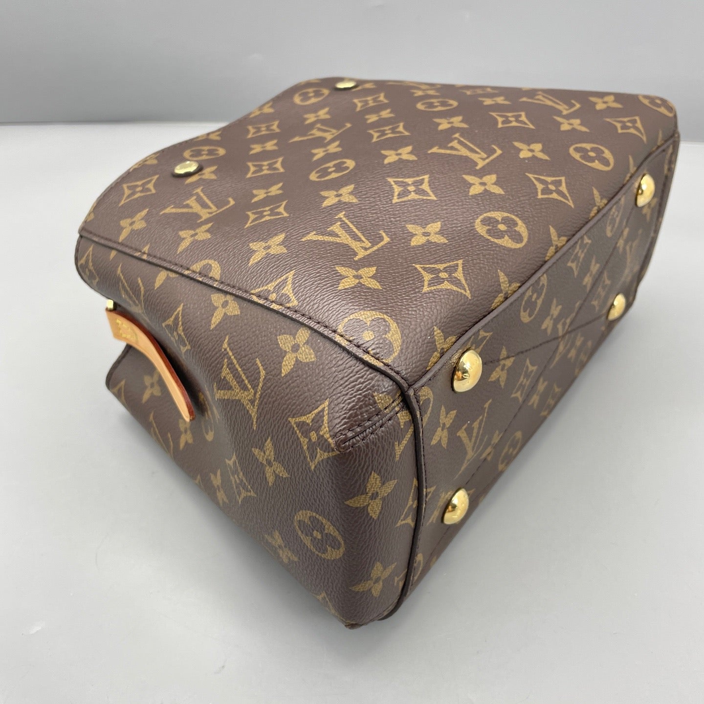 Louis Vuitton - Montaigne BB - Monogram coated canvas and Vachetta leather - Brown - (Mini)