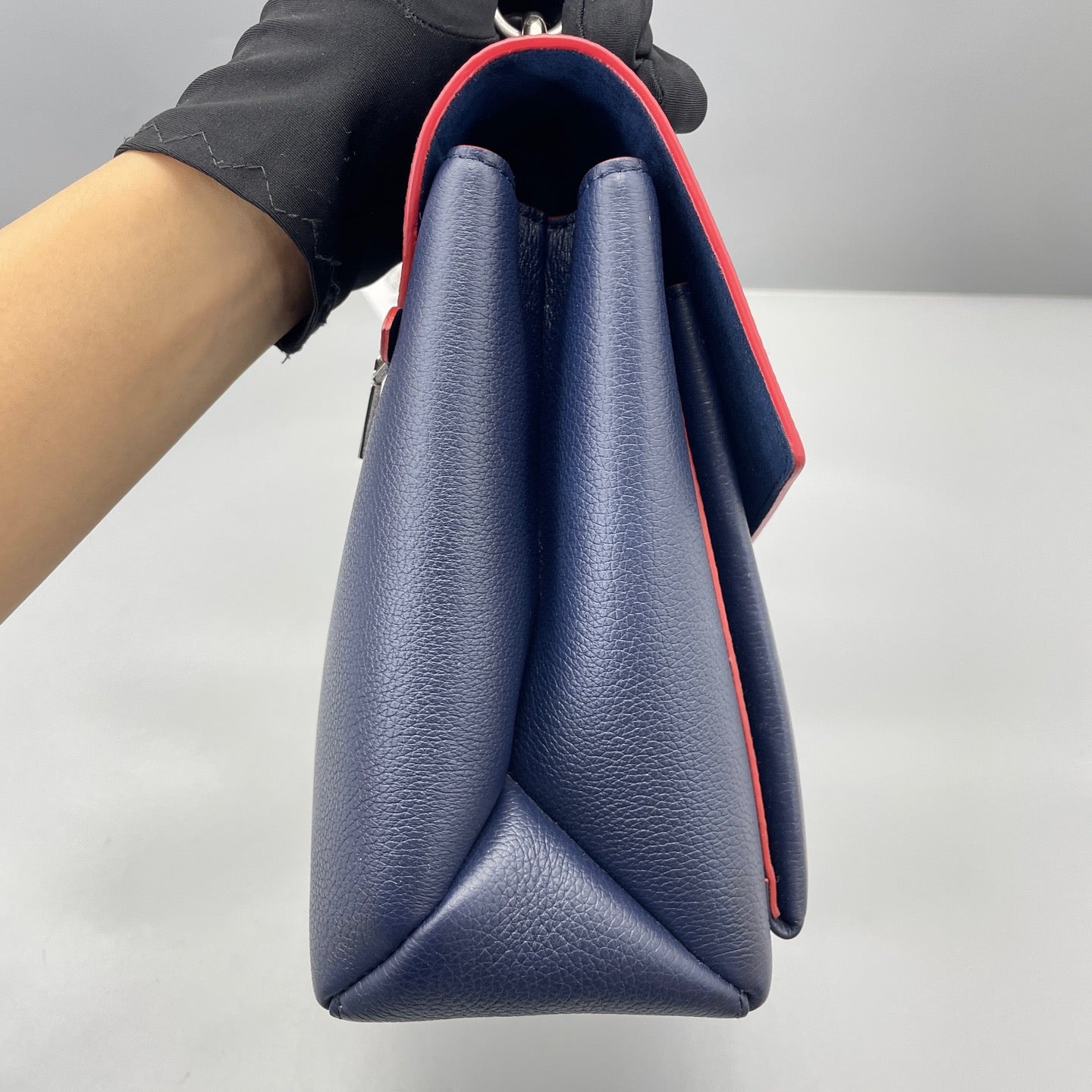 Louis Vuitton - Lockme Envelope Bag - Leather - Navy - (Medium)