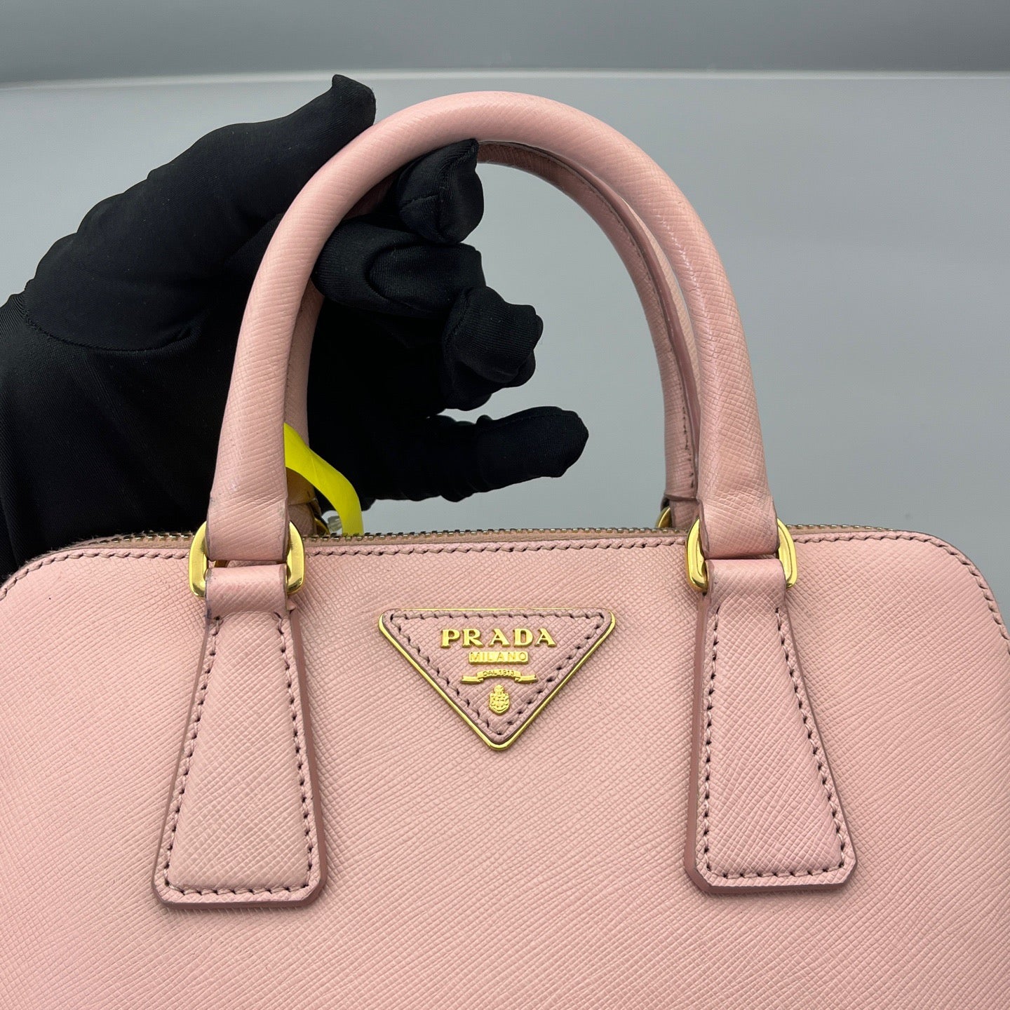 Prada - Saffiano Lux Dome Satchel - Saffiano leather - Pink - (Small)