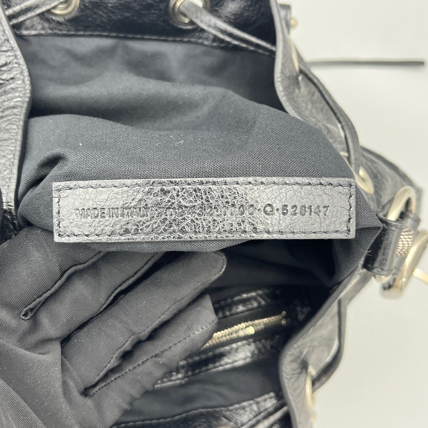 Balenciaga - Motorcycle Bucket Bag - Distressed lambskin leather - Black - (Medium)