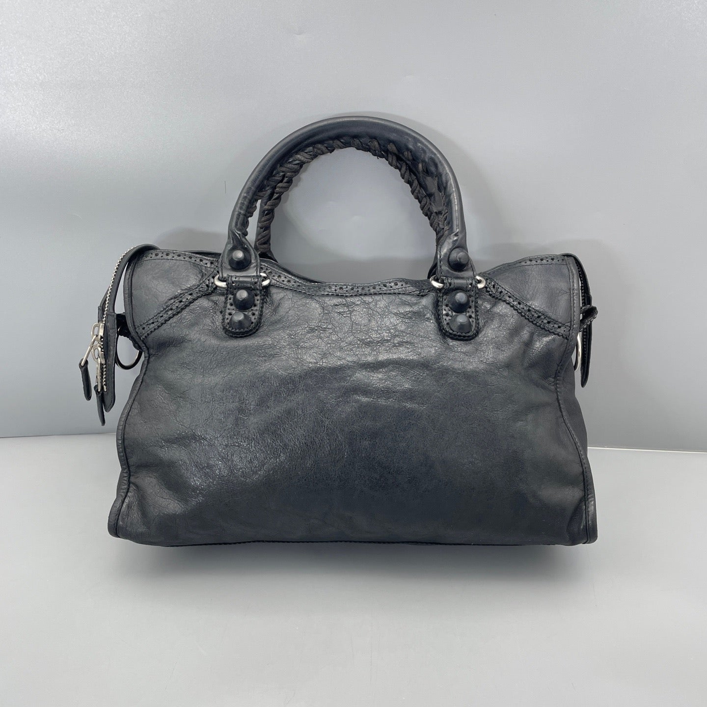 Balenciaga - City - Distressed lambskin leather - Black - (Medium)