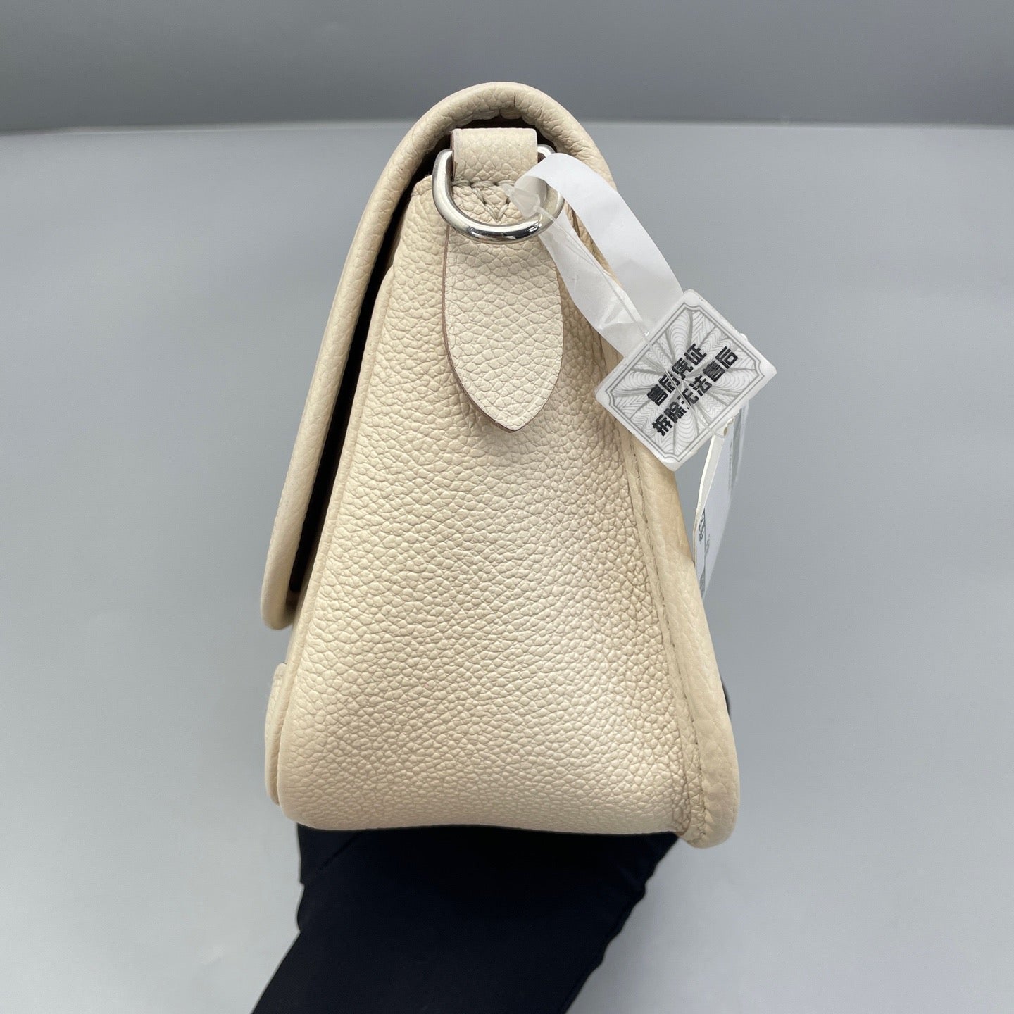 Louis Vuitton - Epi Baguette Flap Bag - Epi leather - White - (small)