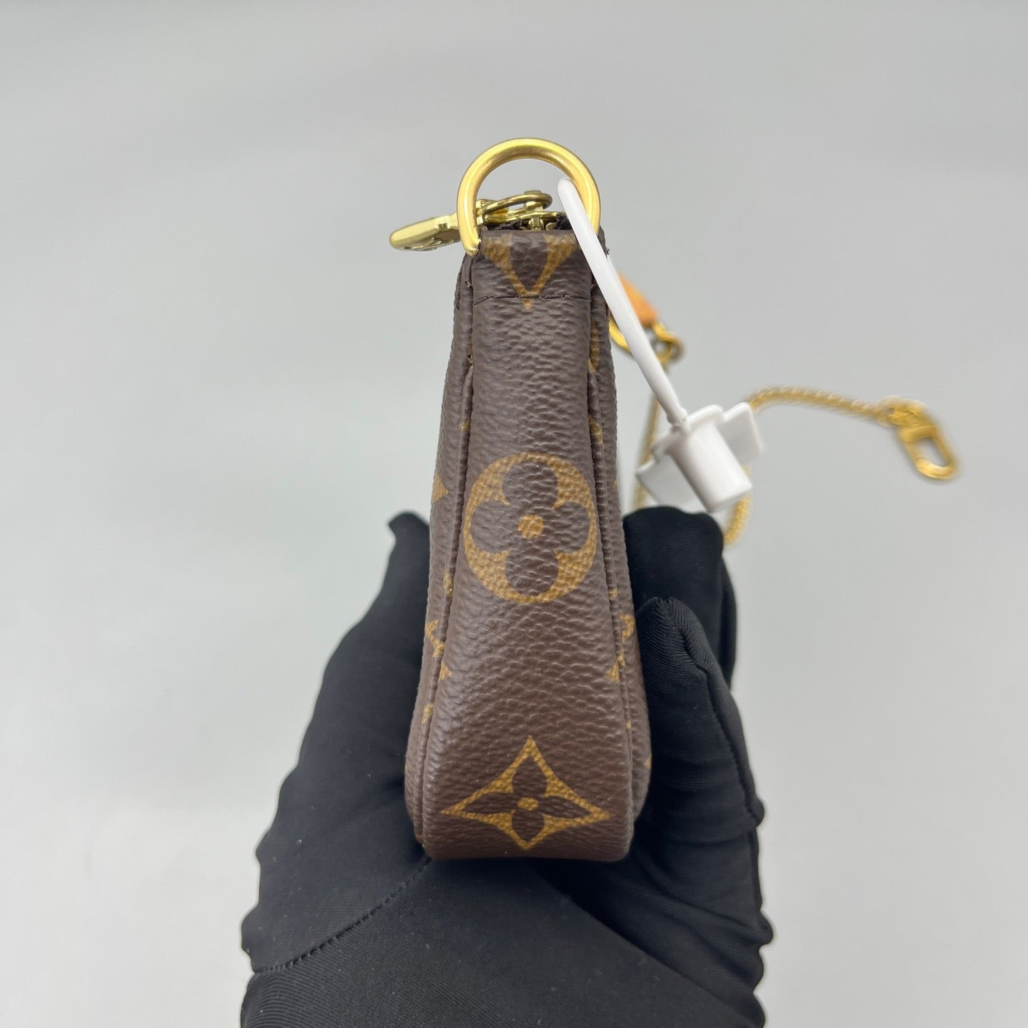 Louis Vuitton - Mini Pochette Accessoires - Monogram coated canvas - Brown - (Mini)