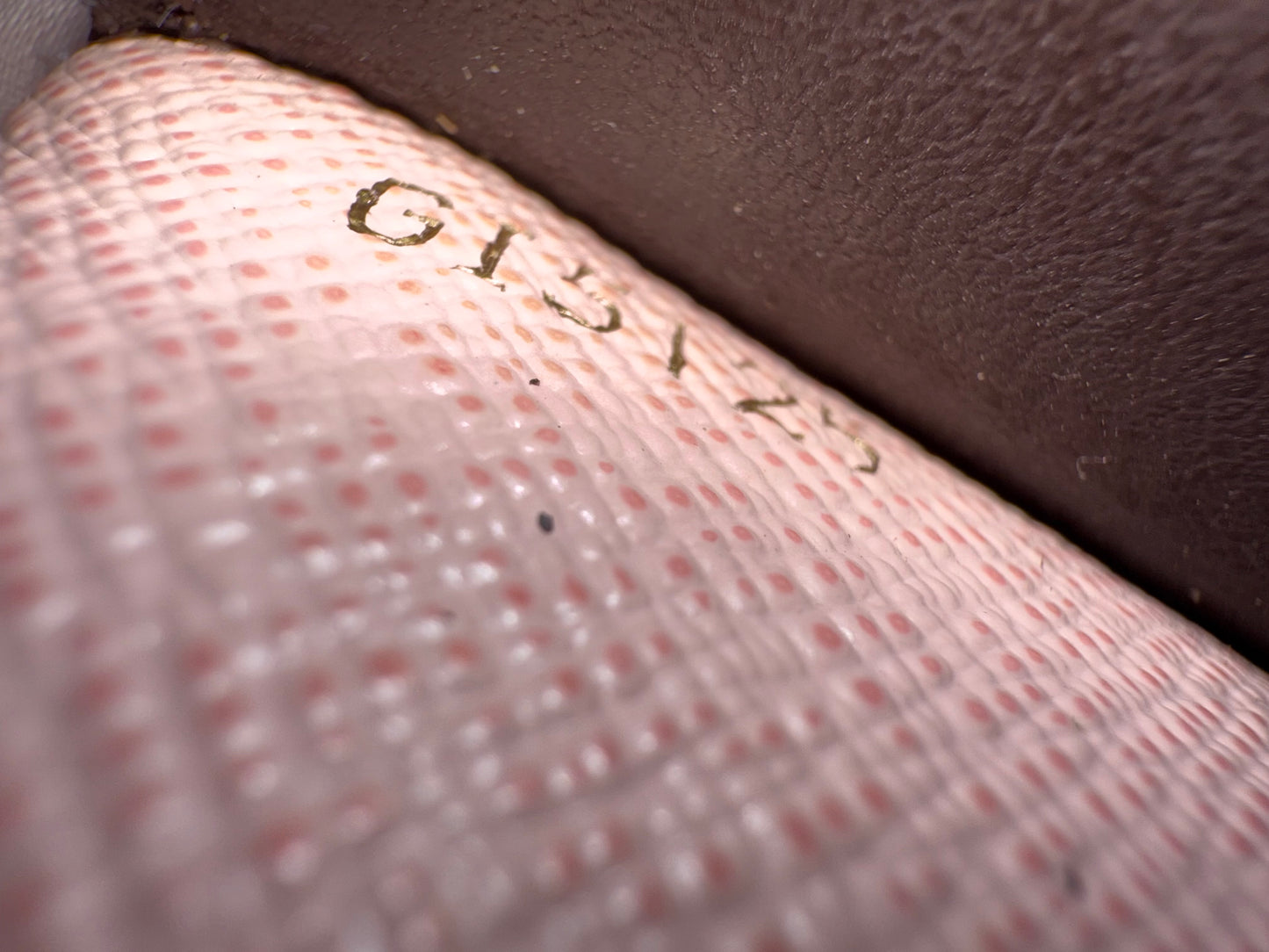 Louis Vuitton - Portefeuille Emilie - Monogram coated canvas with grained leather interior - Brown and Pink - (Medium)