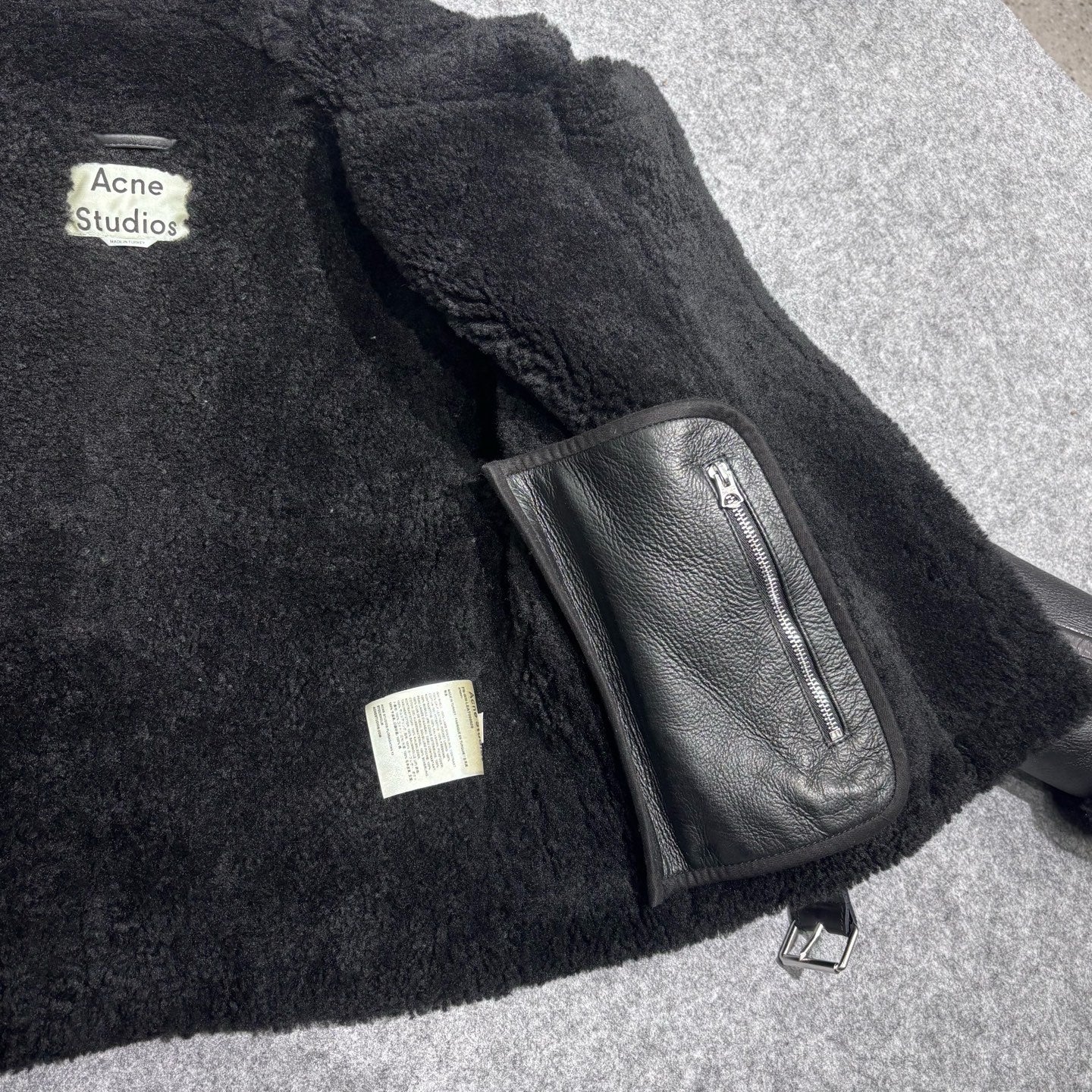 Acne Studios - Other - Leather - Black - (34)