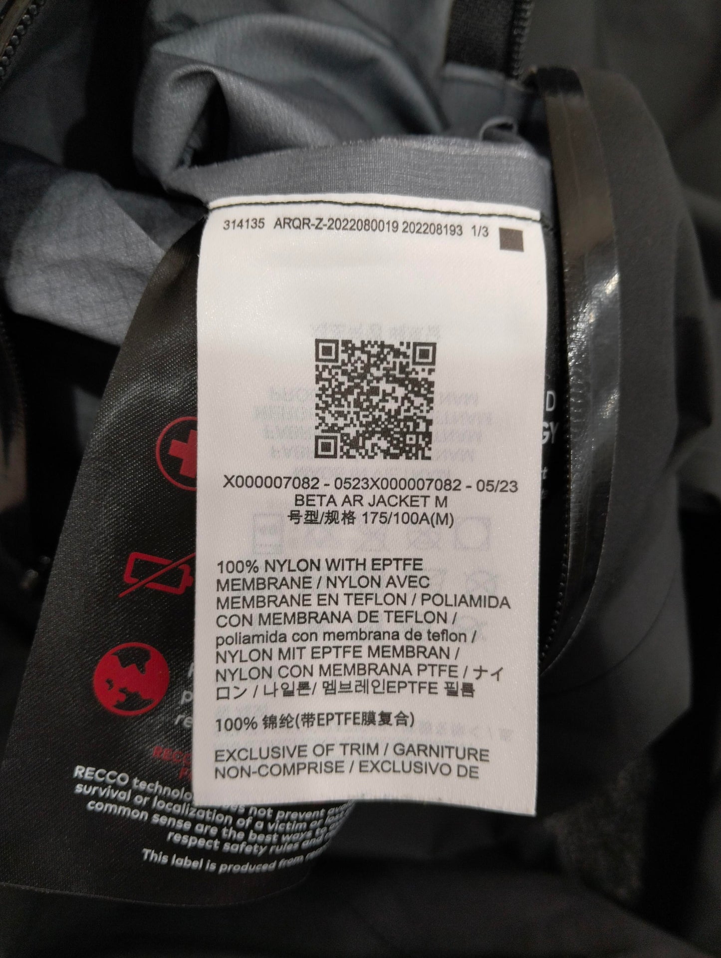 Arc'teryx - Beta AR - Polyamide - Black - (M)