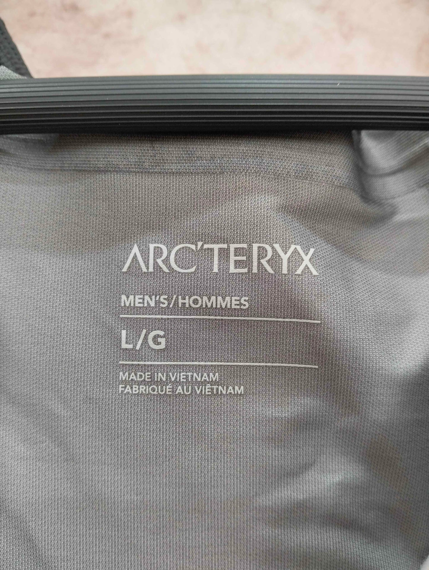 Arc'teryx - Other - Polyester - Grey - (L)