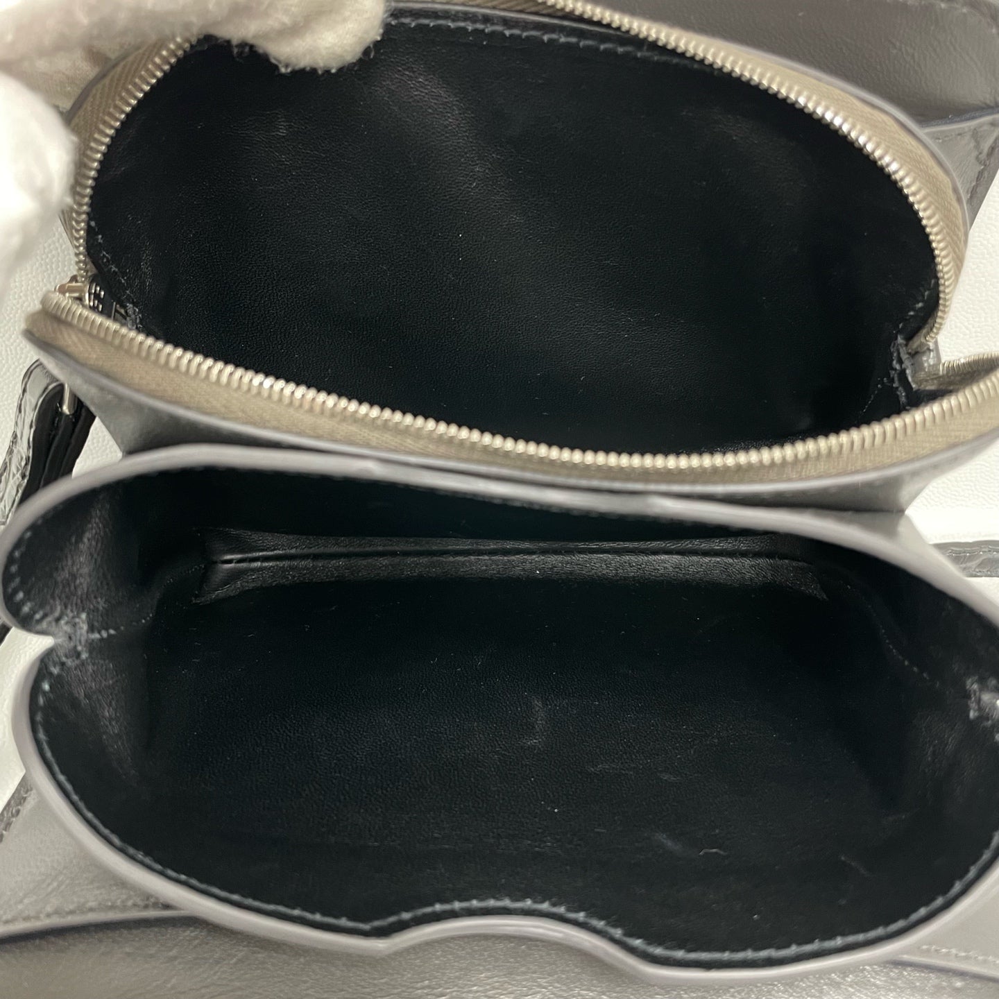 Balenciaga - BB Crossbody Flap Bag - Crocodile embossed leather - Grey with Silver-Tone Hardware - (mini)