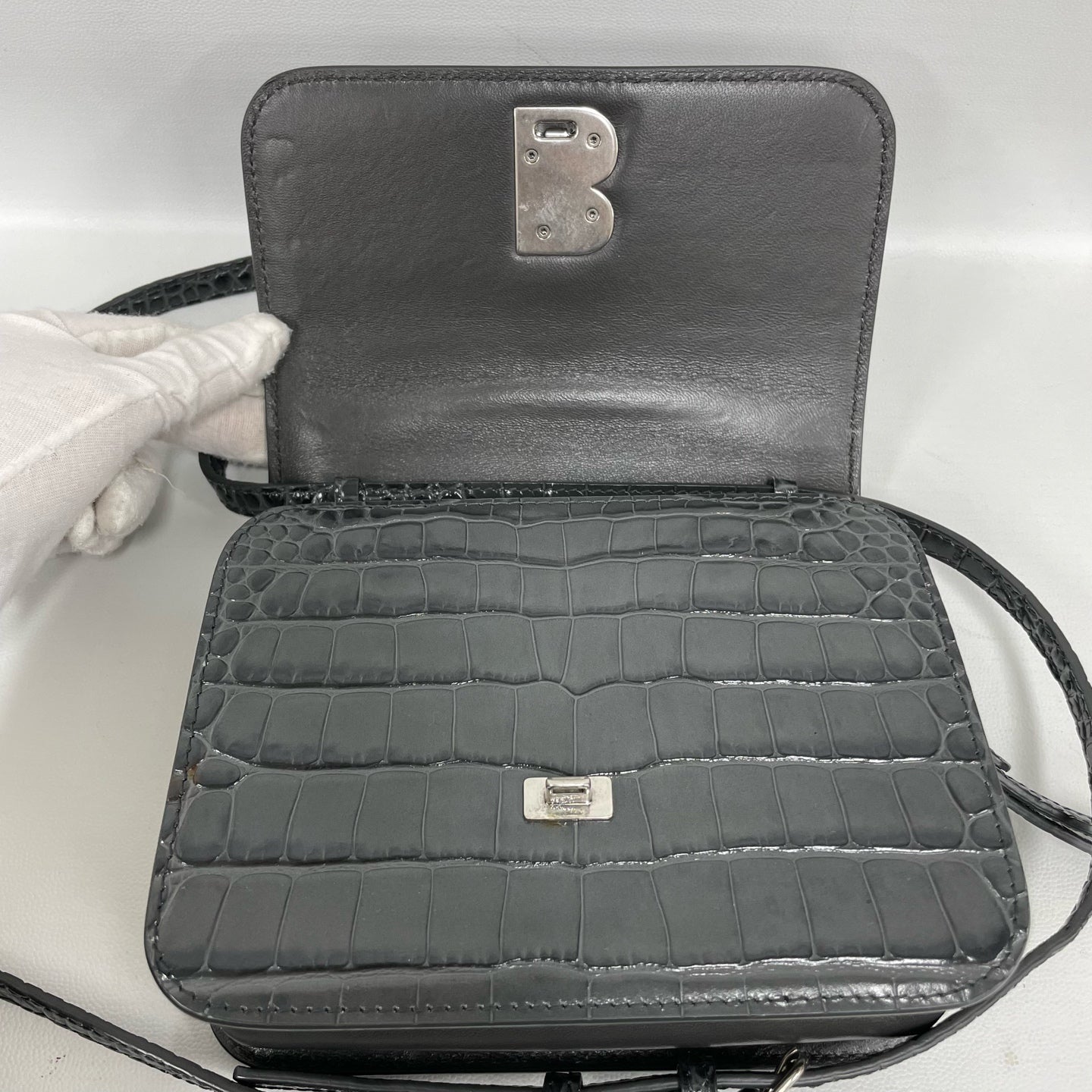 Balenciaga - BB Crossbody Flap Bag - Crocodile embossed leather - Grey with Silver-Tone Hardware - (mini)