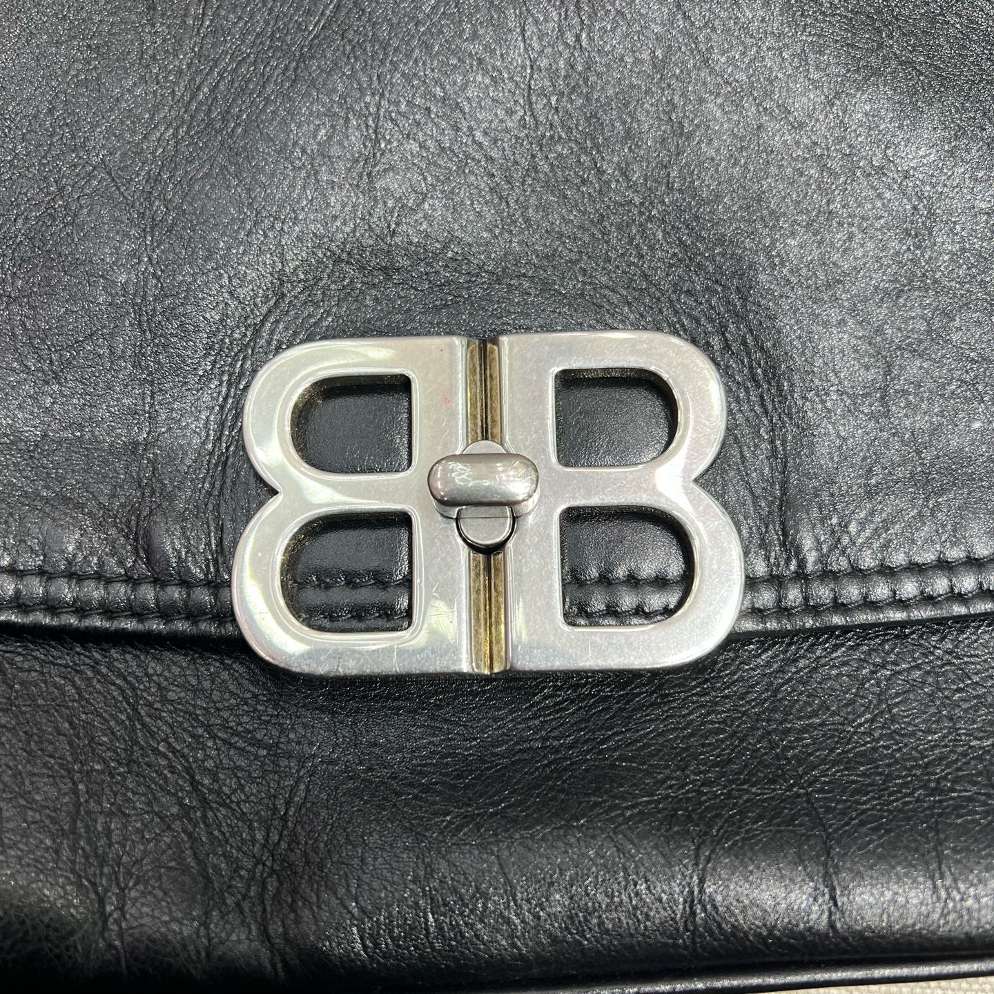 Balenciaga - BB Soft Flap - Leather - Black - (large)