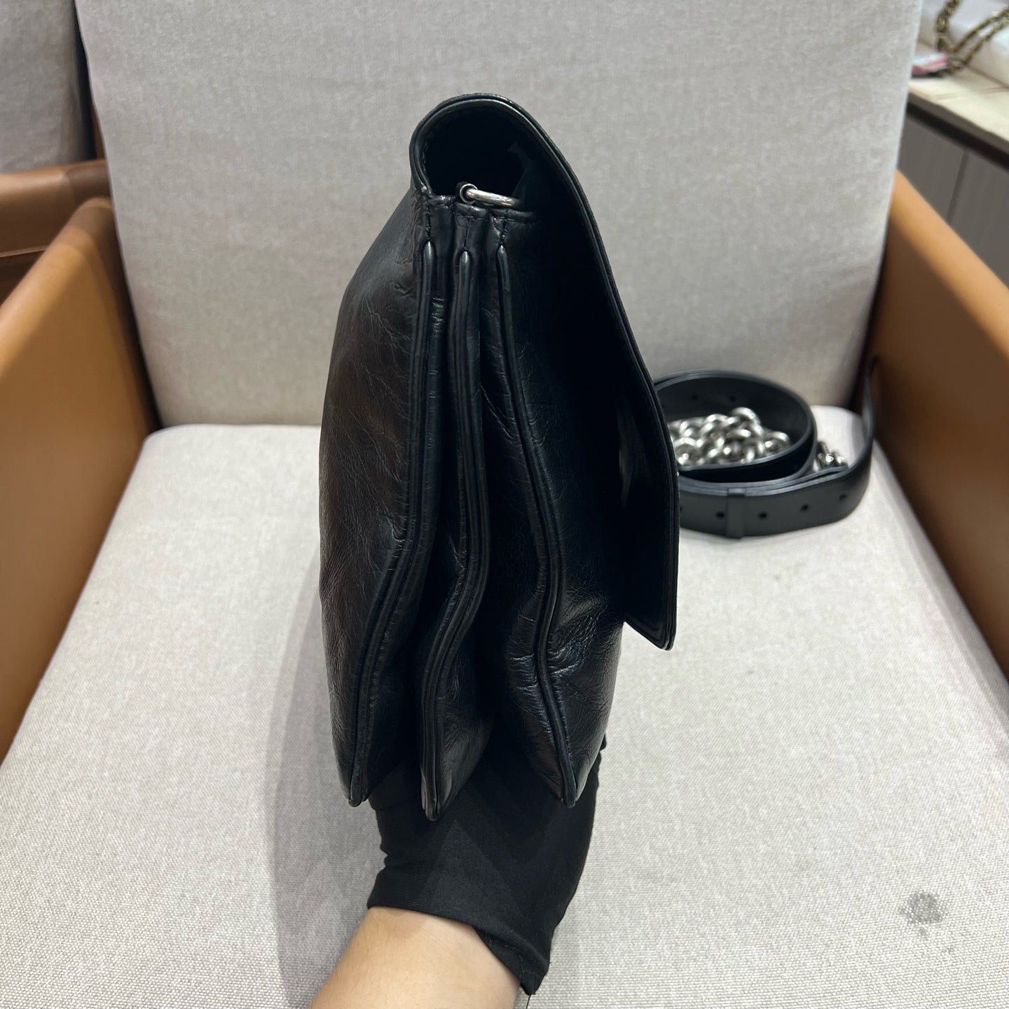 Balenciaga - BB Soft - Leather - Black - (large)