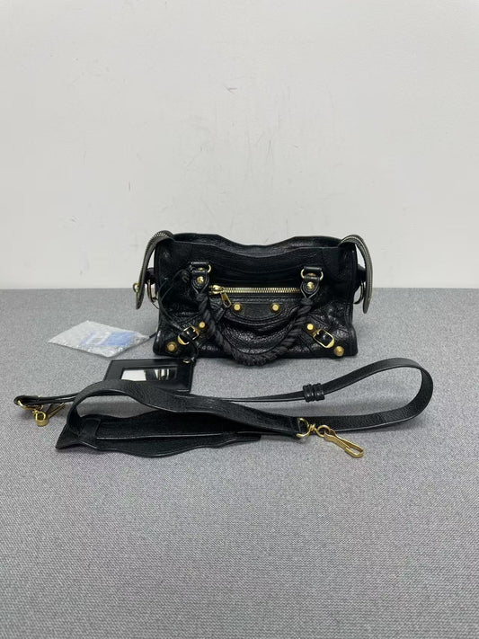 Balenciaga - City Bag - Distressed lambskin leather - Black - (small)