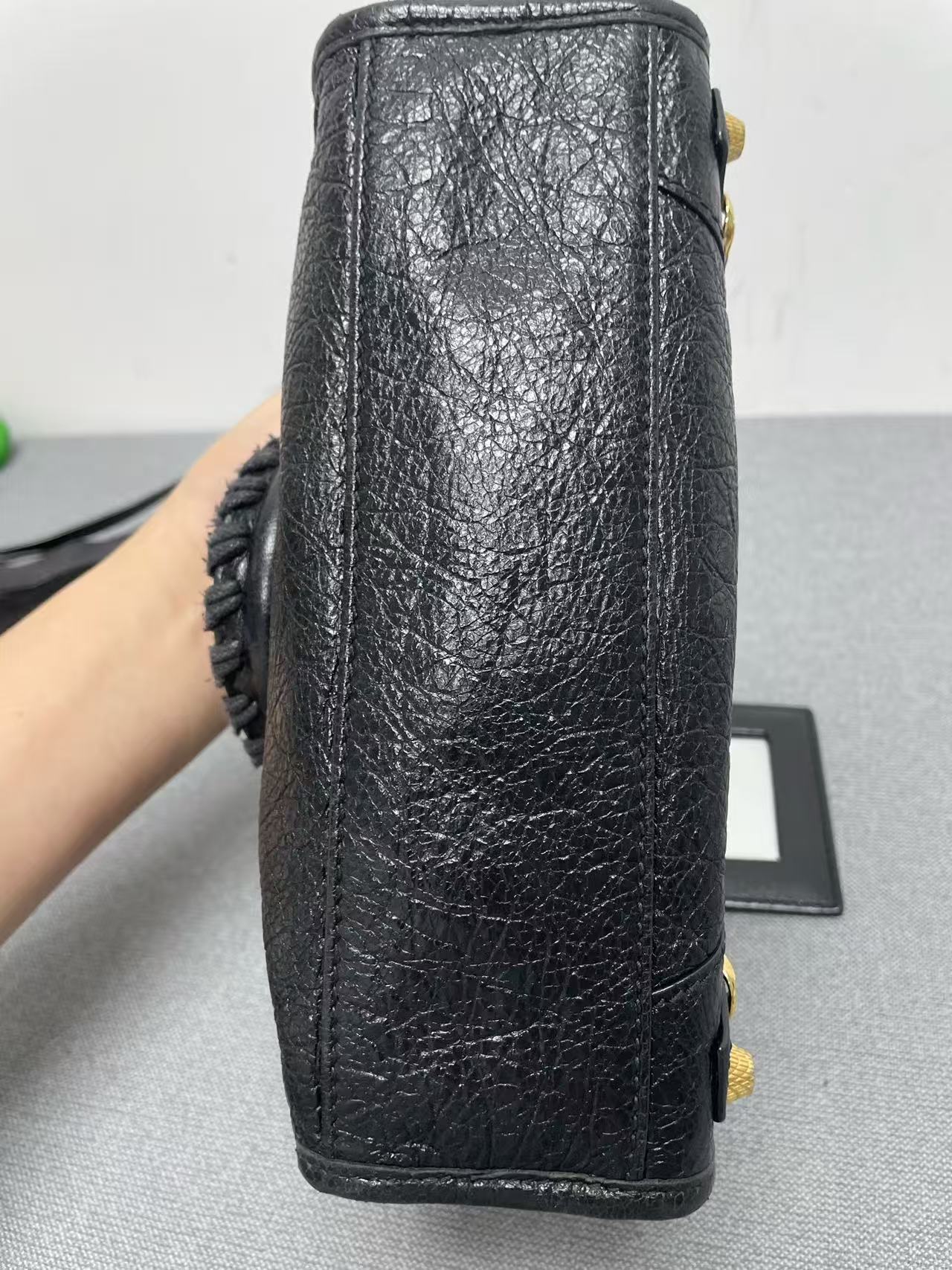 Balenciaga - City Bag - Distressed lambskin leather - Black - (small)