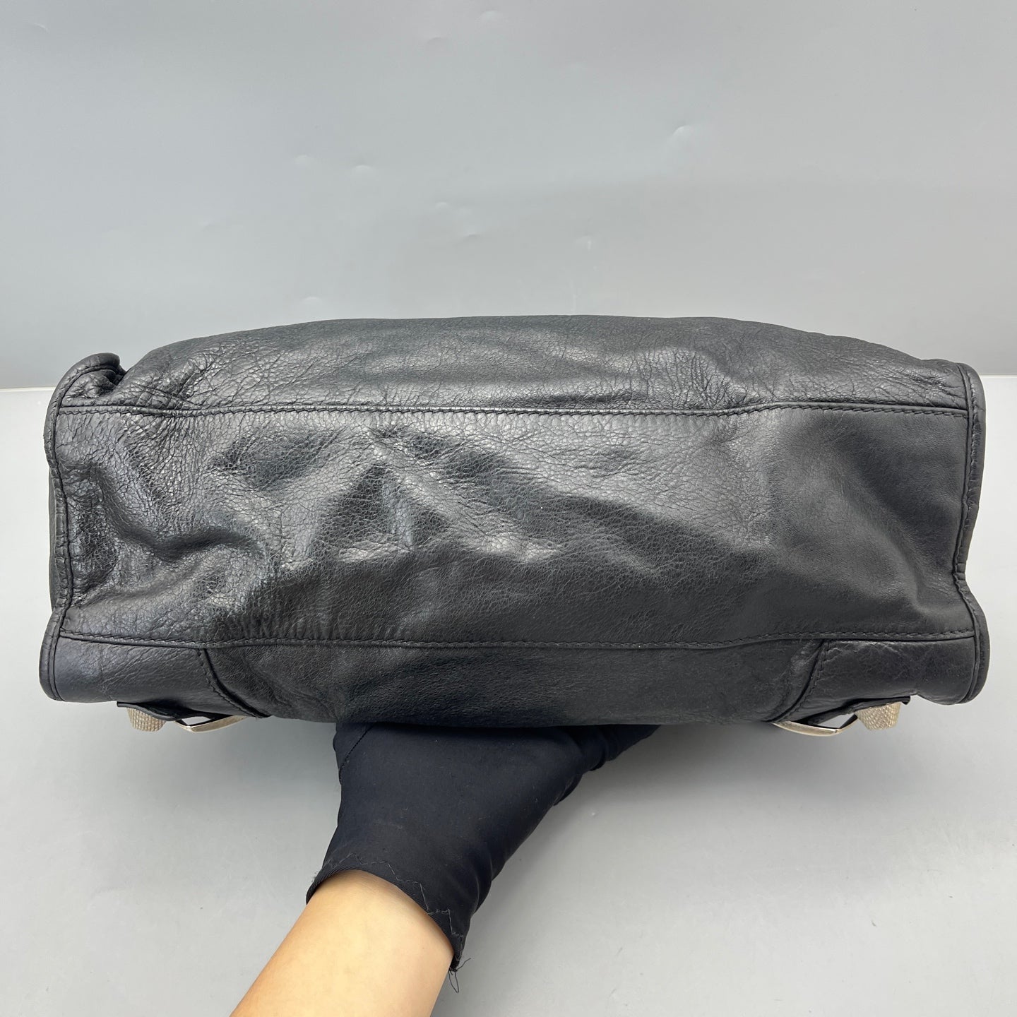 Balenciaga - City - Distressed lambskin leather - Black - (large)