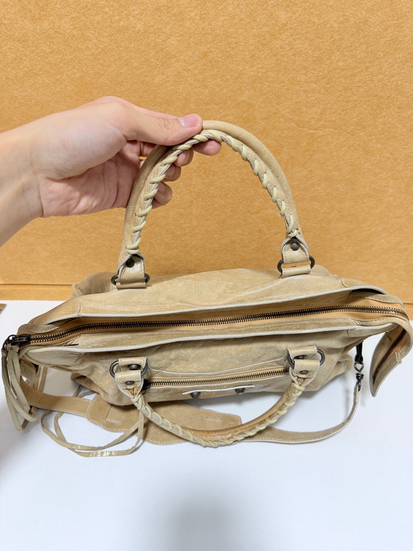 Balenciaga - City - Leather - Beige - (medium)